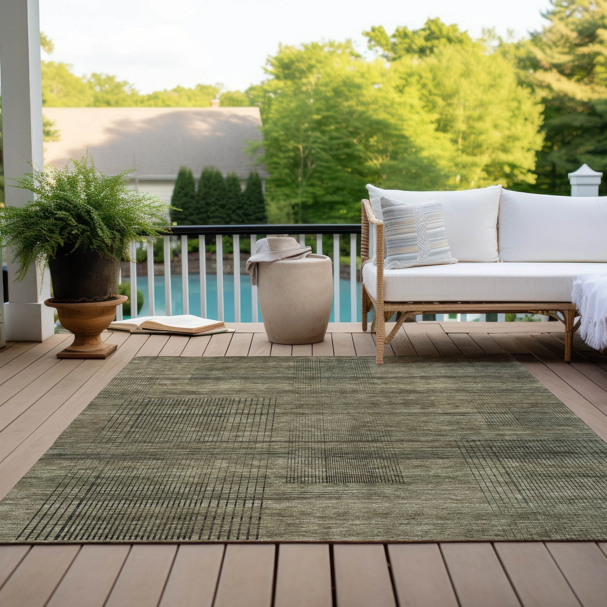 Machine Washable Indoor/ Outdoor Chantille Contemporary Imprints Rug