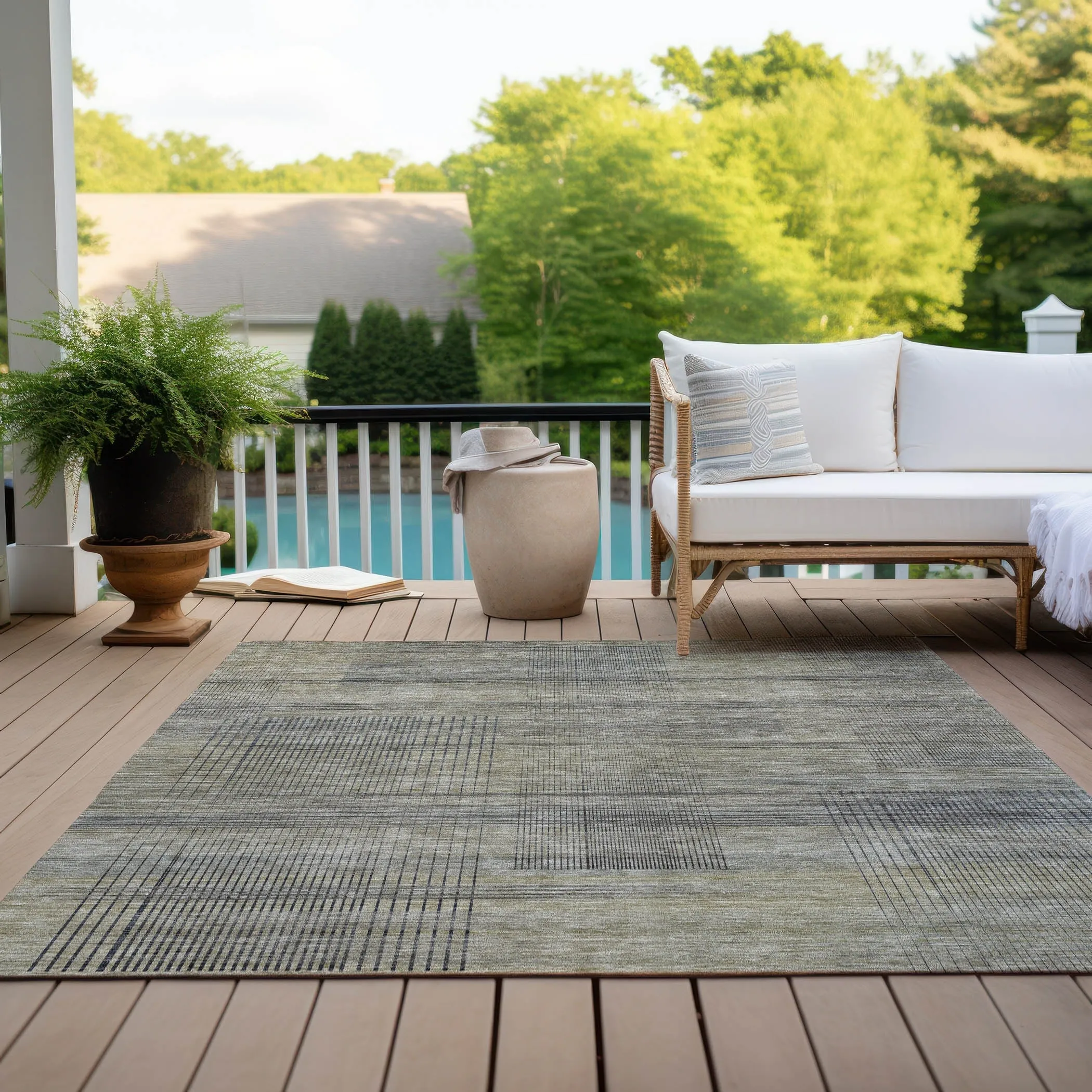 Machine Washable Indoor/ Outdoor Chantille Contemporary Imprints Rug