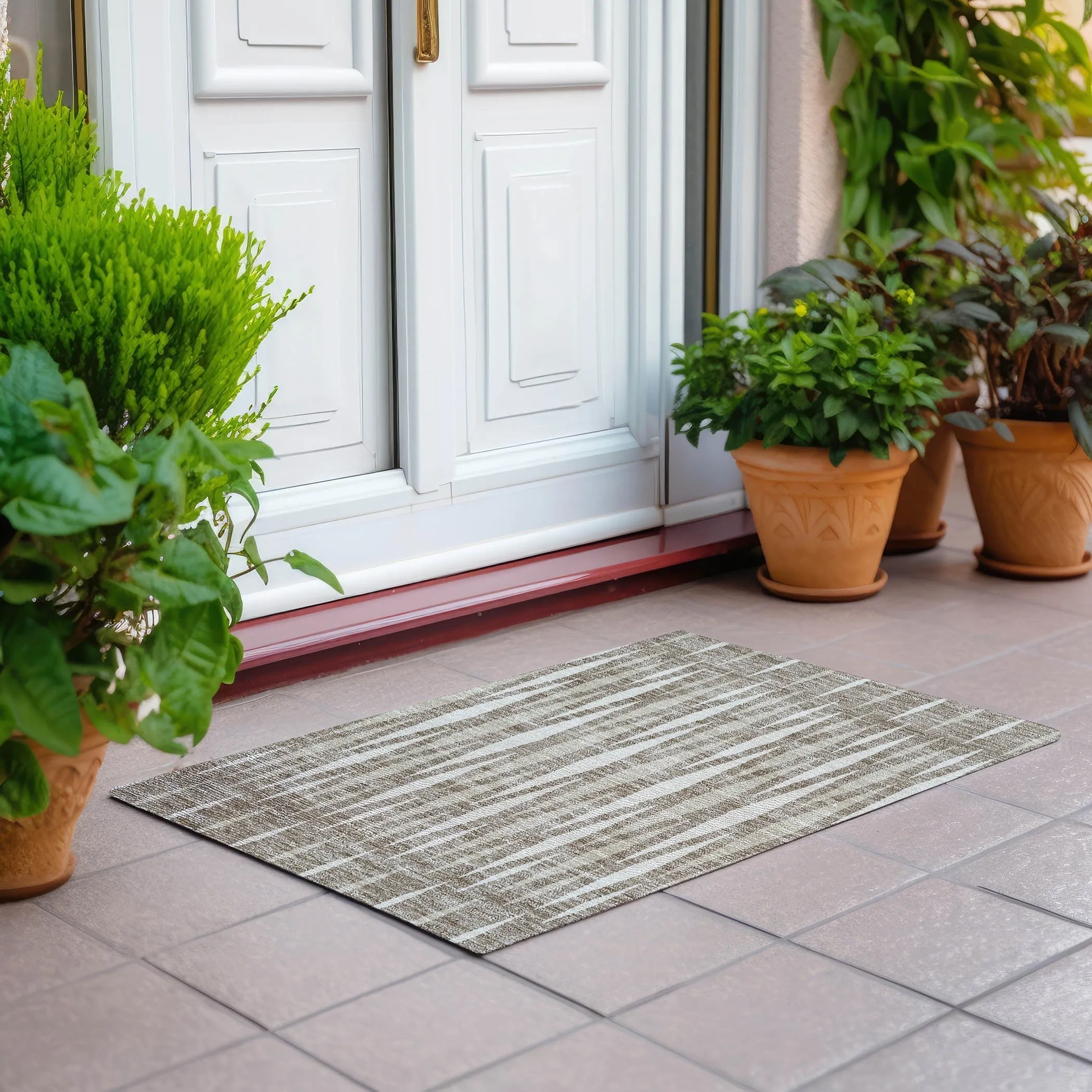 Machine Washable Indoor/ Outdoor Chantille Contemporary Mosaic Rug