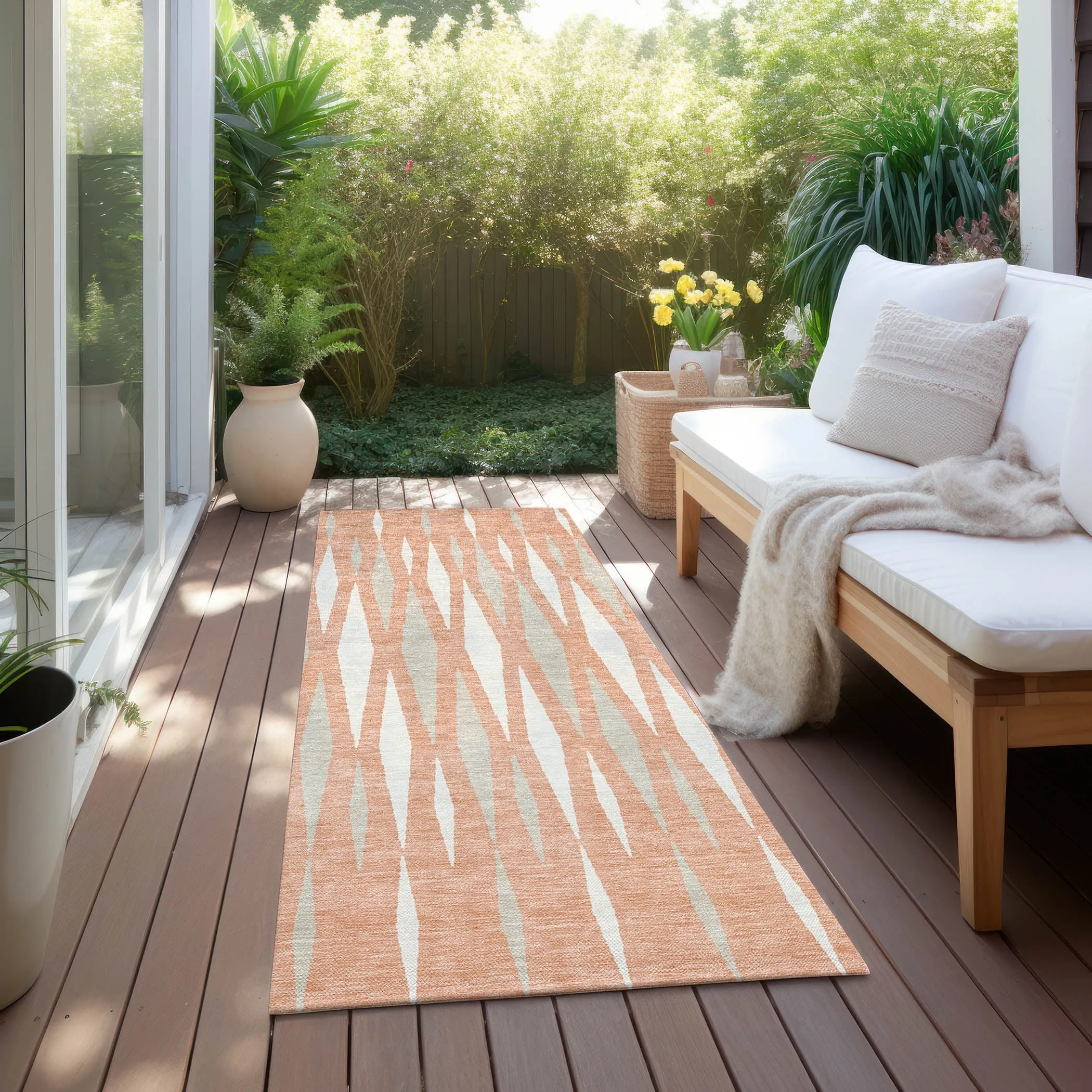 Machine Washable Indoor/ Outdoor Chantille Contemporary Mosaic Rug