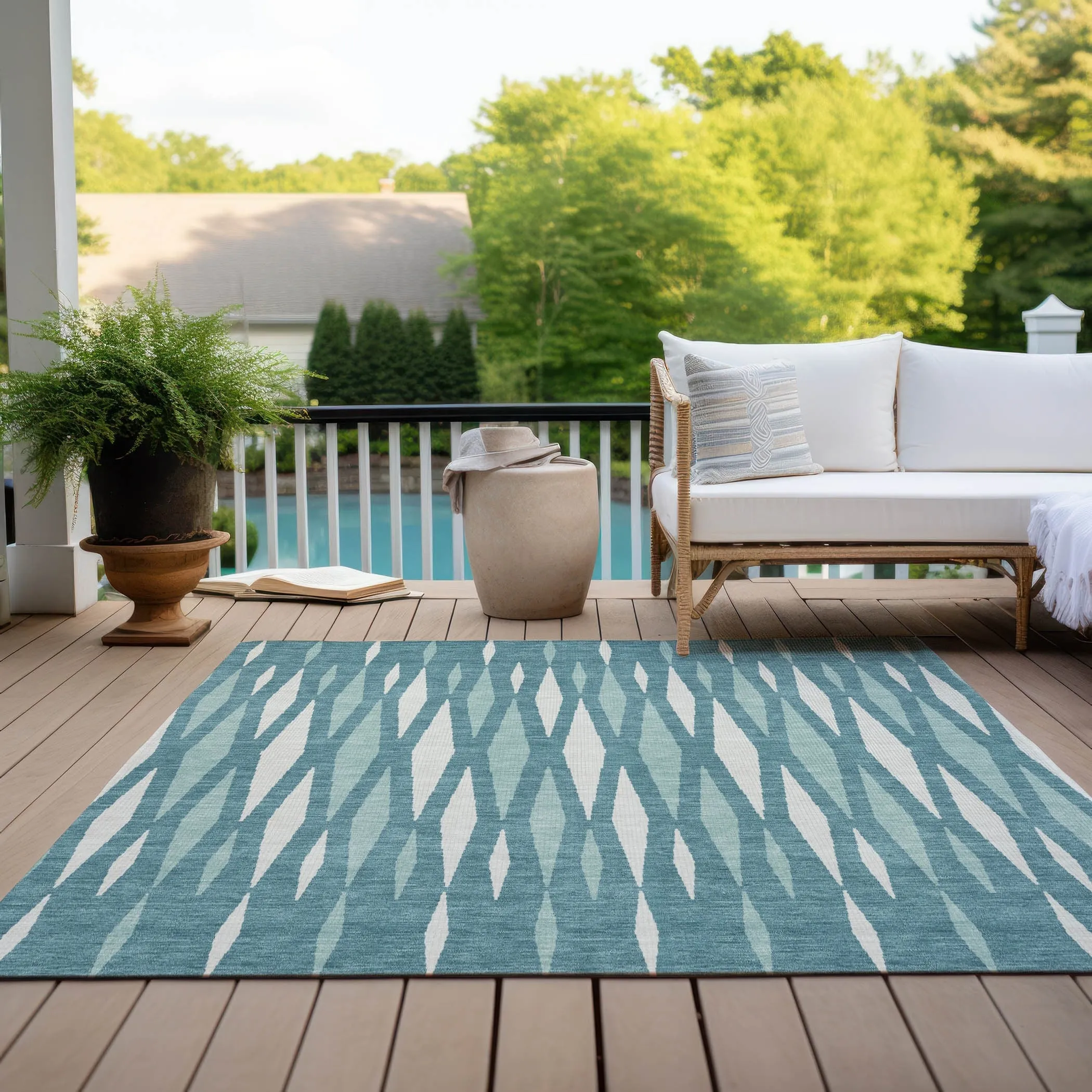 Machine Washable Indoor/ Outdoor Chantille Contemporary Mosaic Rug