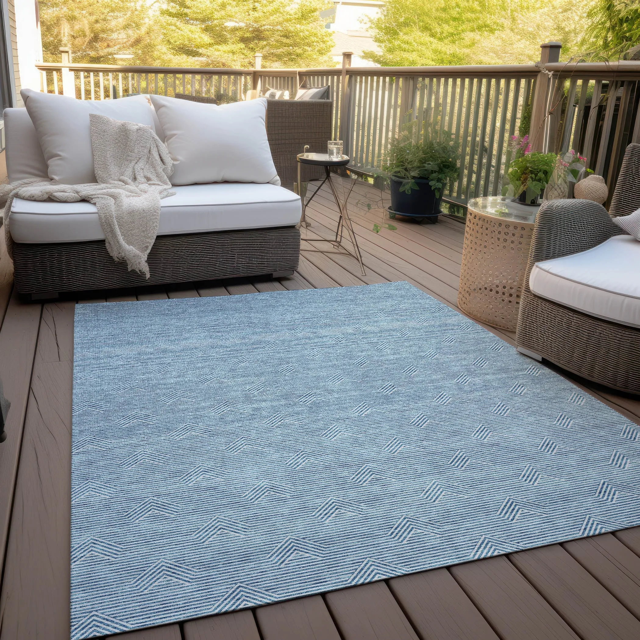 Machine Washable Indoor/ Outdoor Chantille Contemporary Stripe Rug