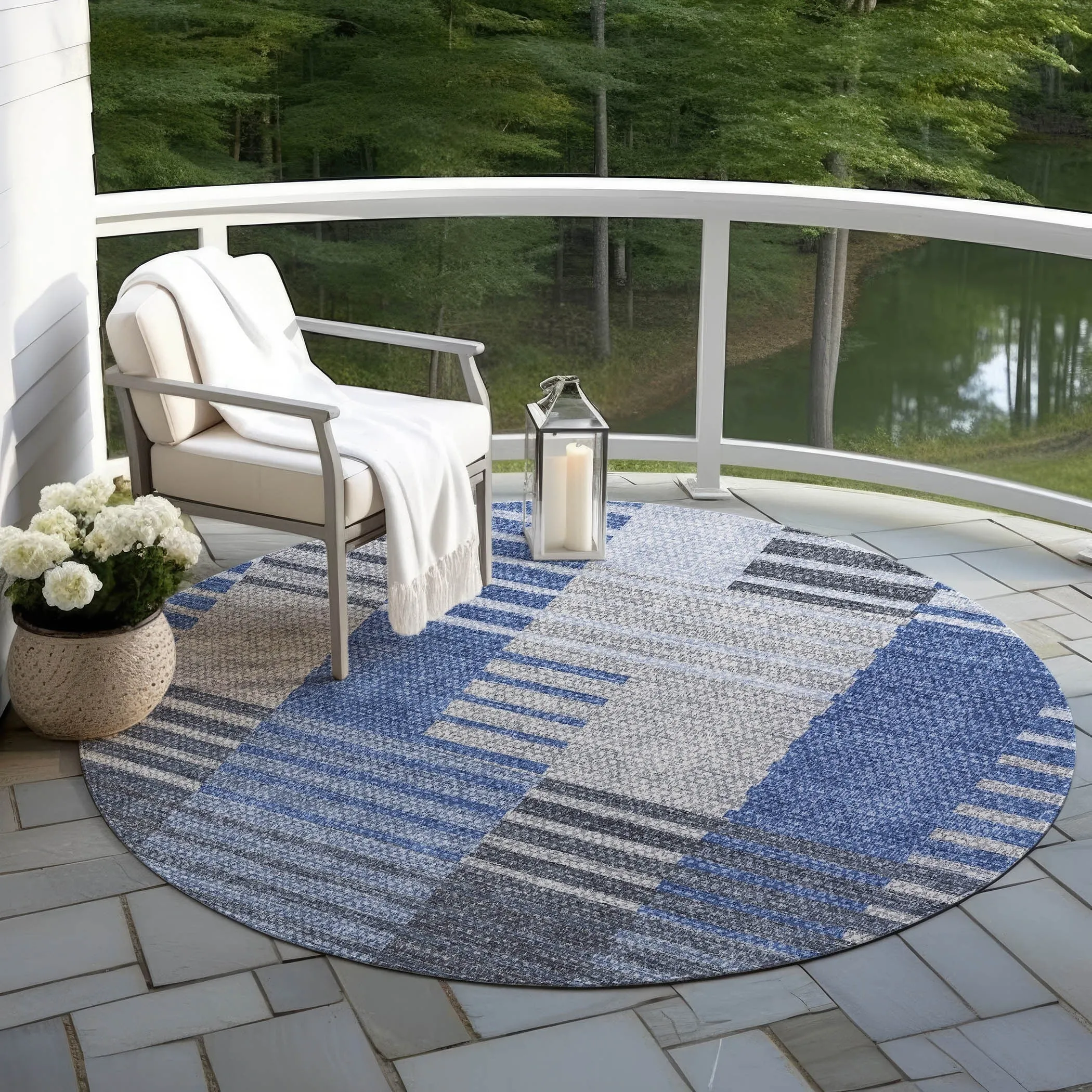 Machine Washable Indoor/ Outdoor Chantille Contemporary Stripes Rug