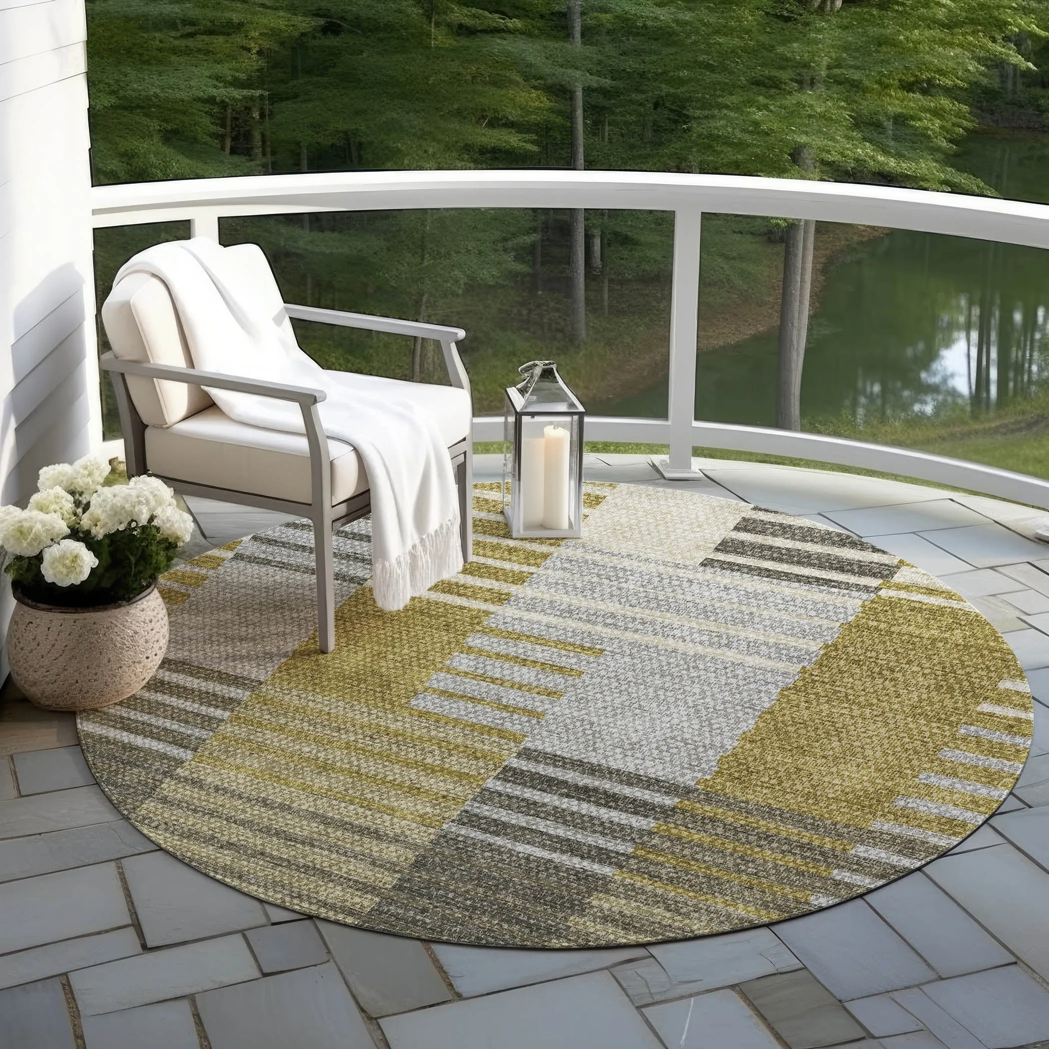 Machine Washable Indoor/ Outdoor Chantille Contemporary Stripes Rug