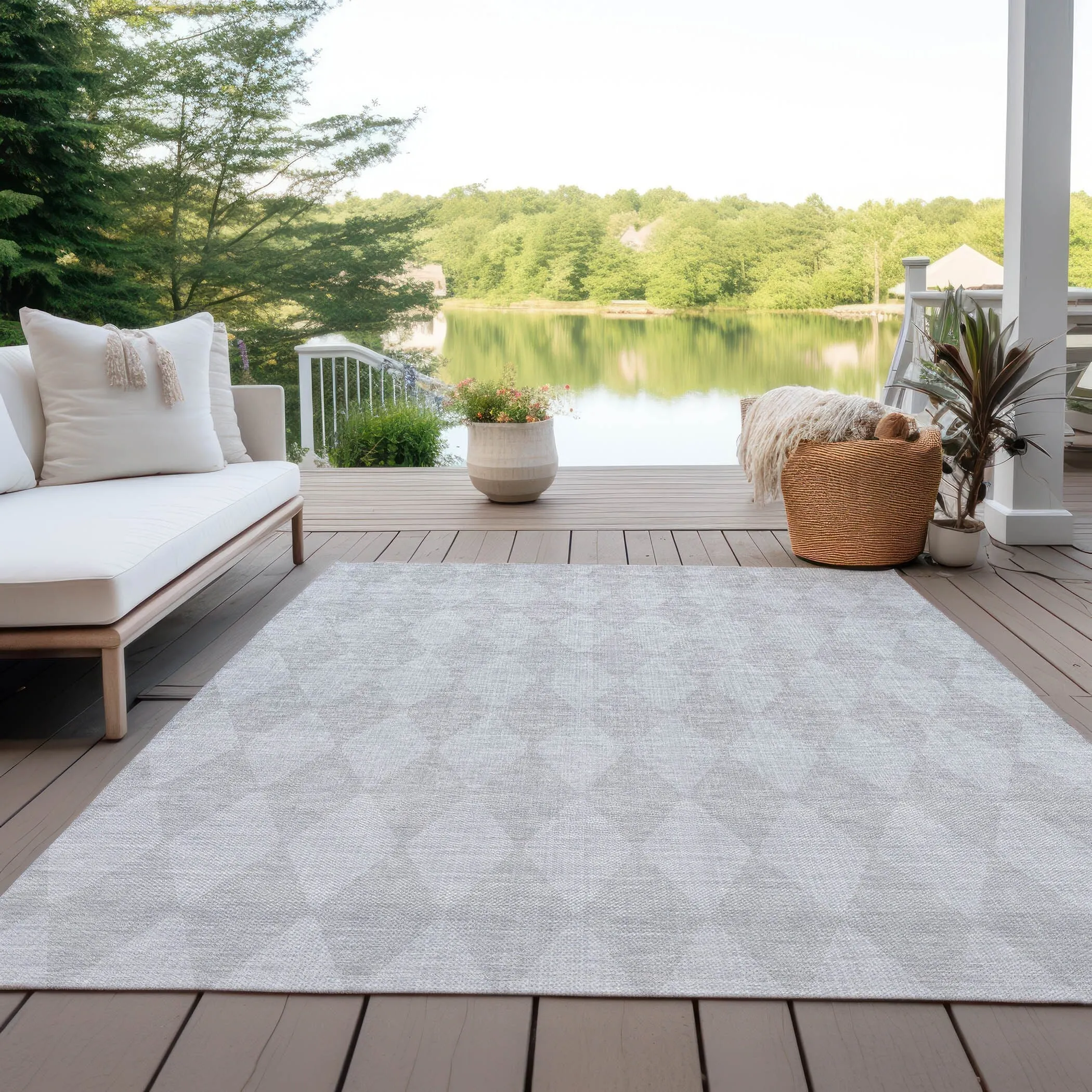 Machine Washable Indoor/ Outdoor Chantille Diamond Argyle Rug