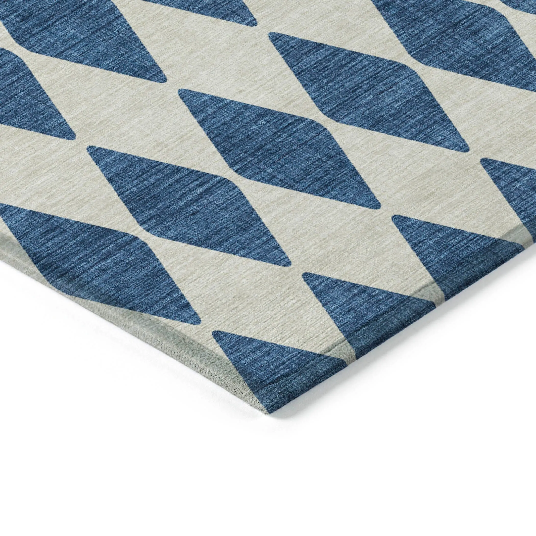 Machine Washable Indoor/ Outdoor Chantille Diamond Argyle Rug
