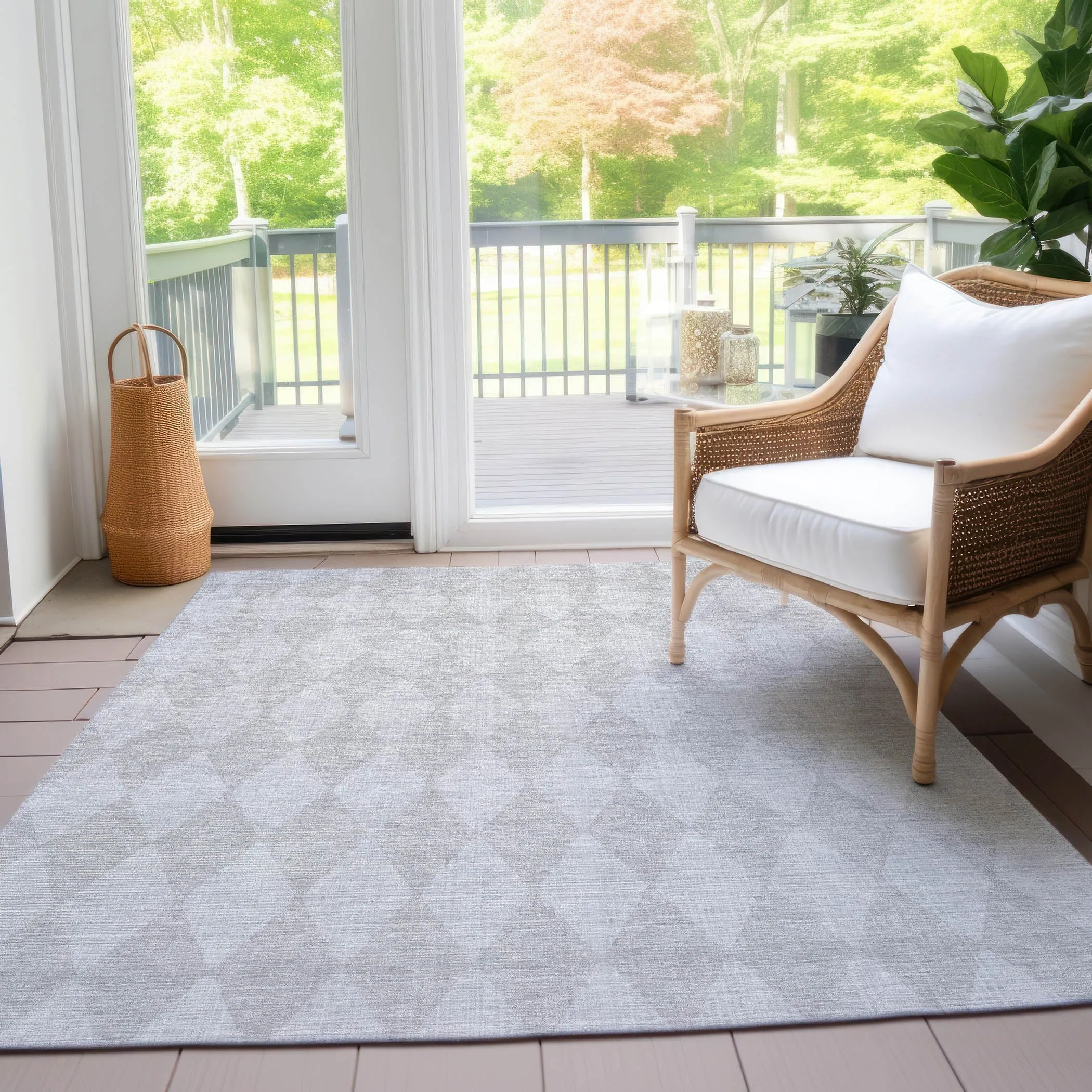 Machine Washable Indoor/ Outdoor Chantille Diamond Argyle Rug