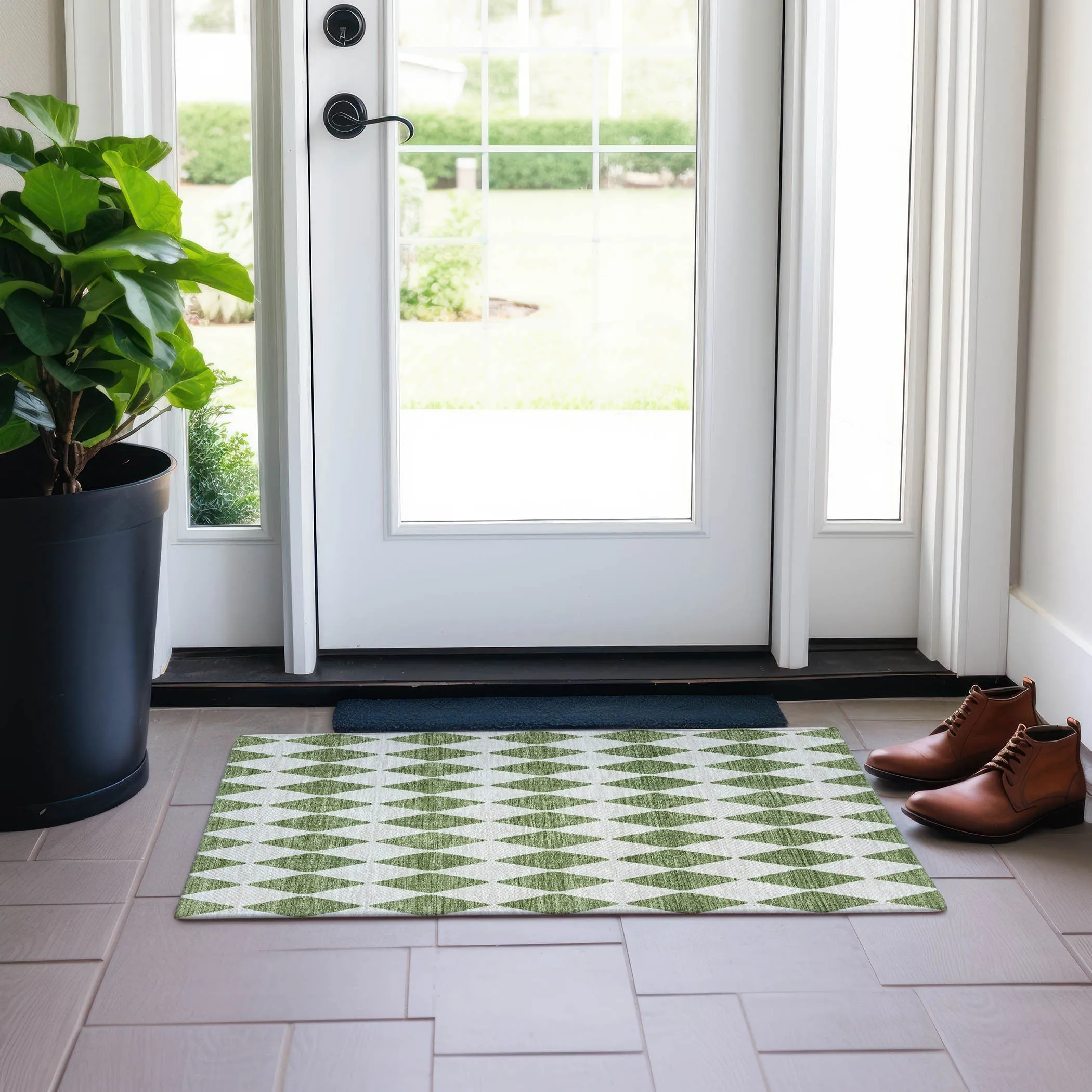Machine Washable Indoor/ Outdoor Chantille Diamond Argyle Rug