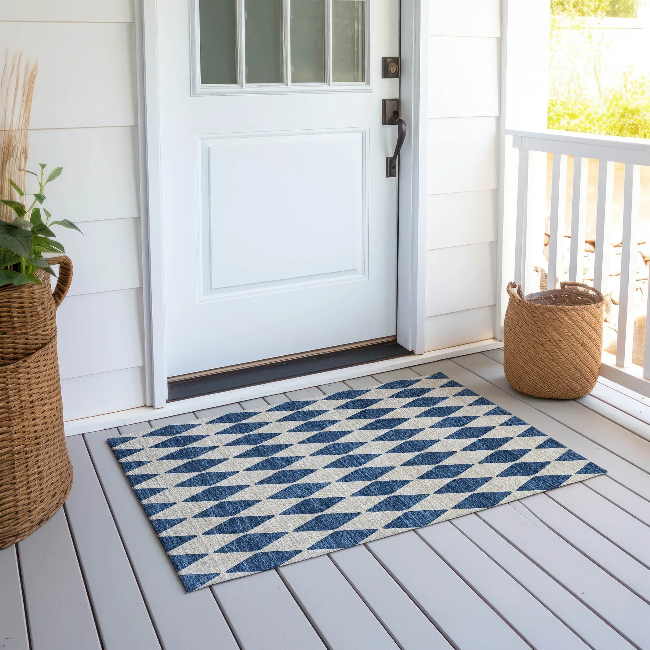 Machine Washable Indoor/ Outdoor Chantille Diamond Argyle Rug