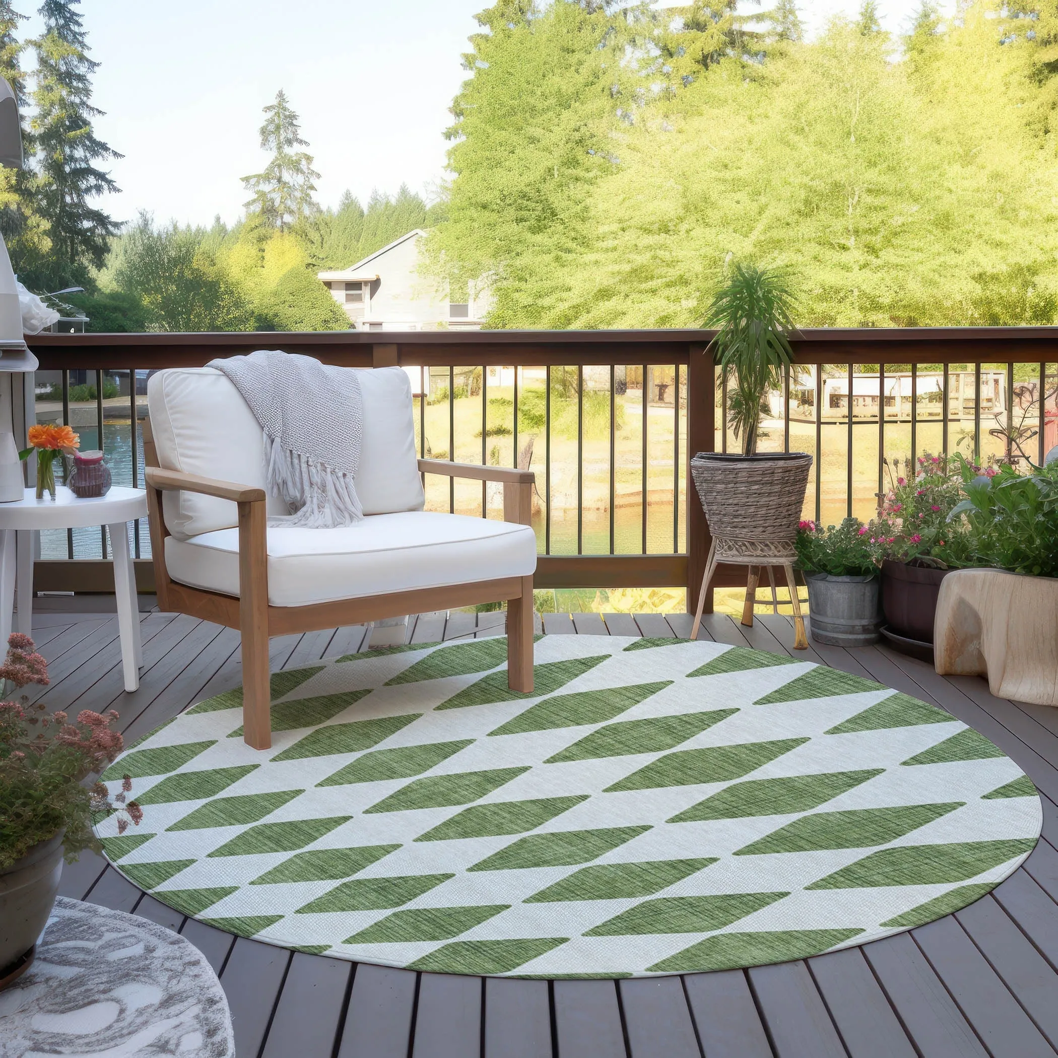 Machine Washable Indoor/ Outdoor Chantille Diamond Argyle Rug