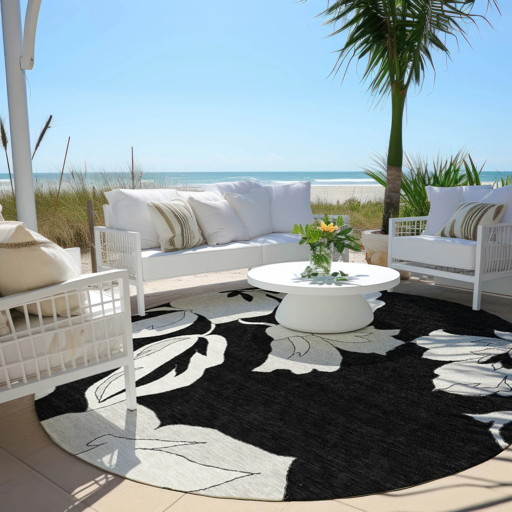 Machine Washable Indoor/ Outdoor Chantille Floral Rug