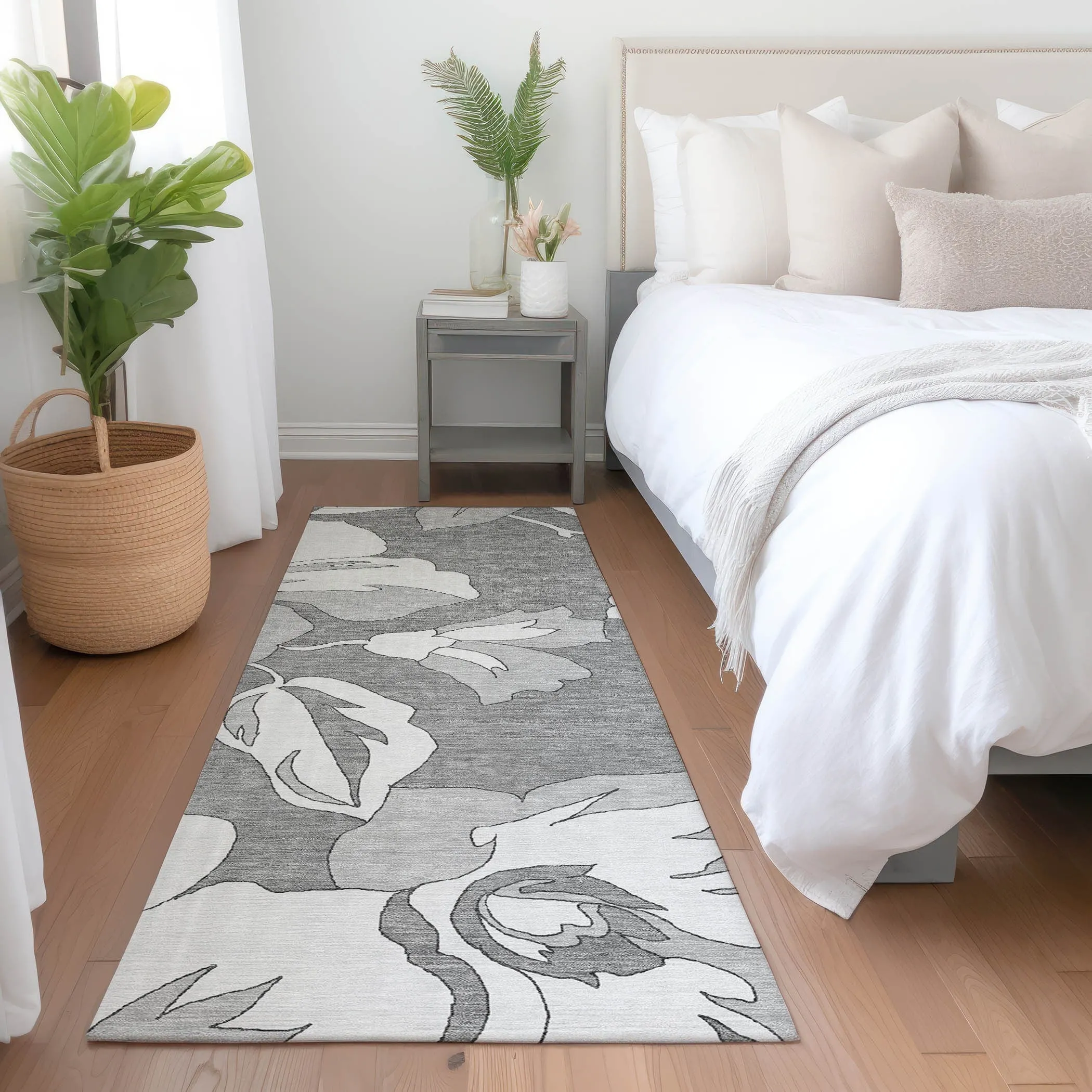 Machine Washable Indoor/ Outdoor Chantille Floral Rug