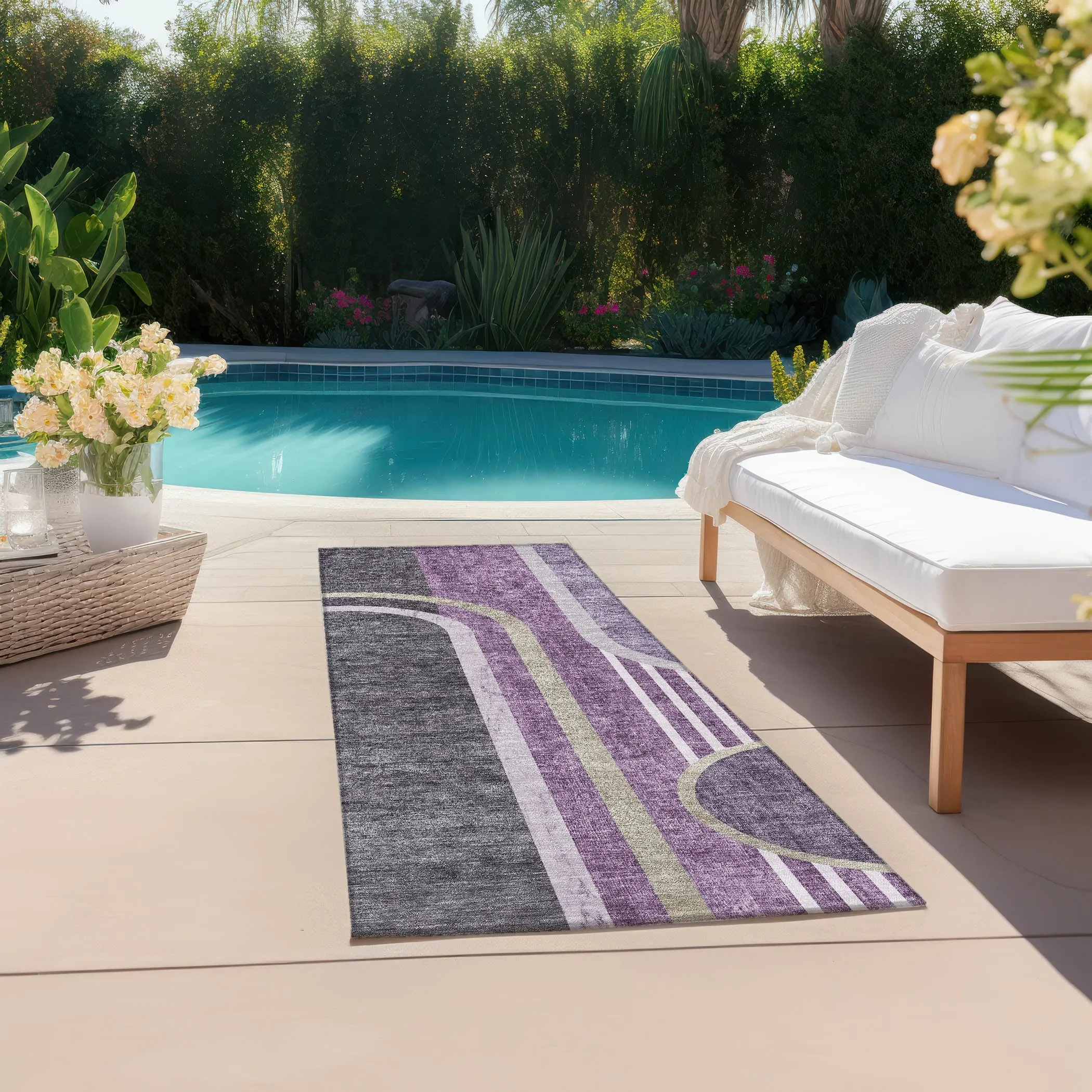 Machine Washable Indoor/ Outdoor Chantille Mid Century Modern Rug