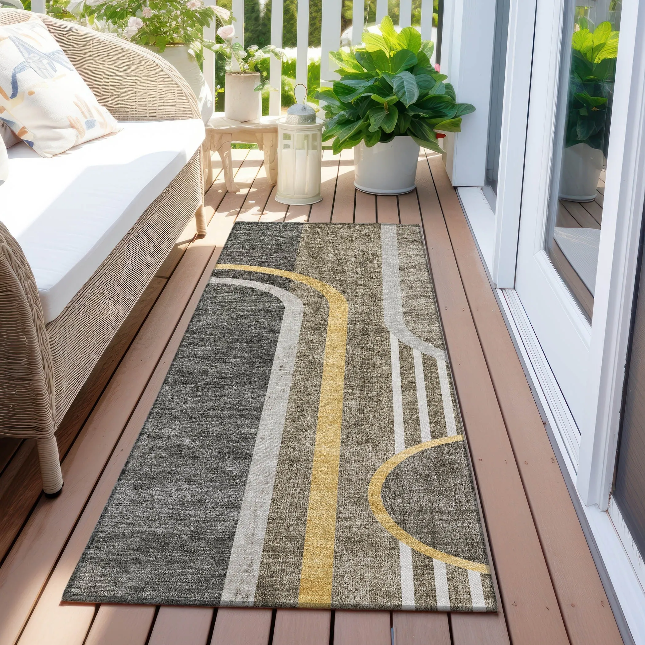 Machine Washable Indoor/ Outdoor Chantille Mid Century Modern Rug