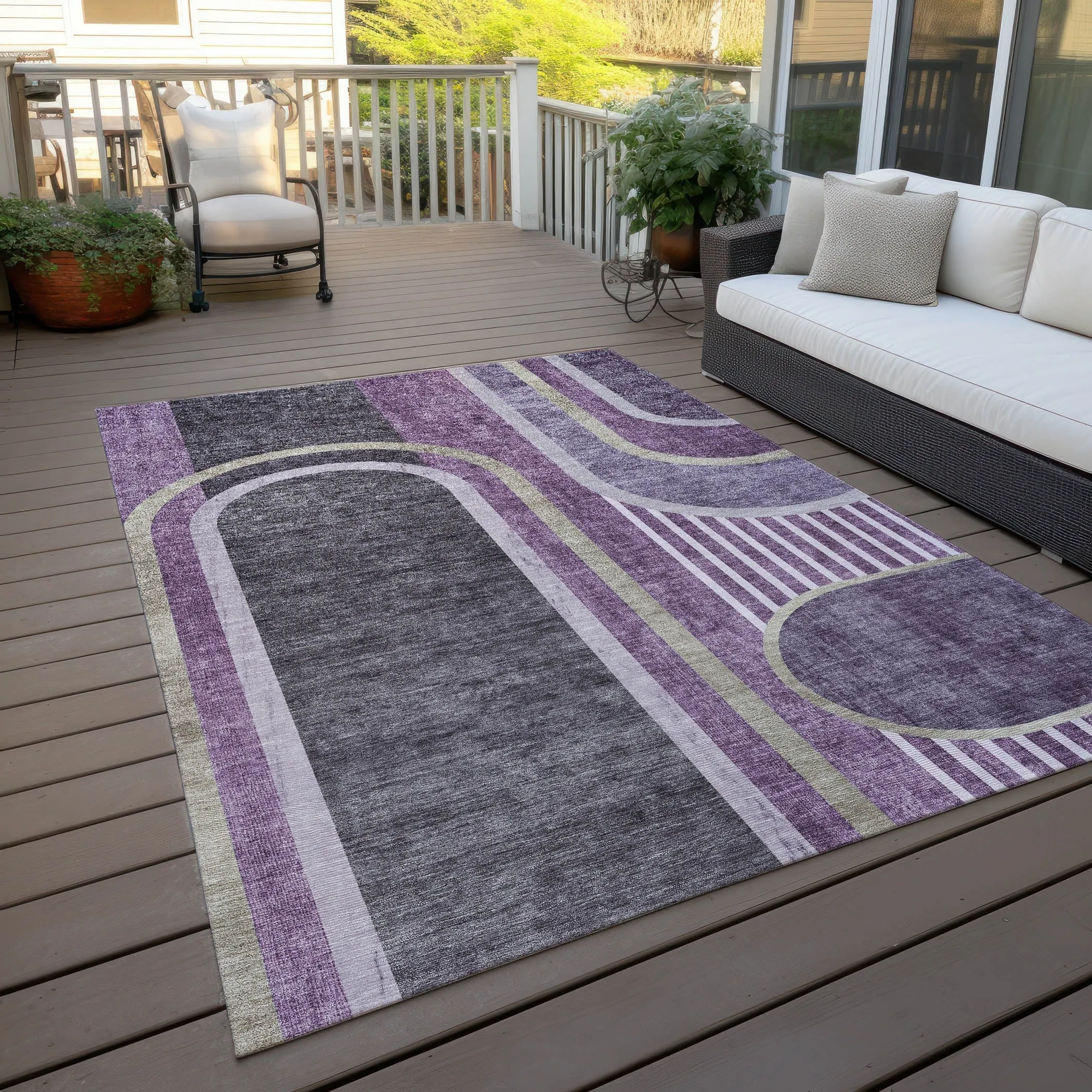 Machine Washable Indoor/ Outdoor Chantille Mid Century Modern Rug