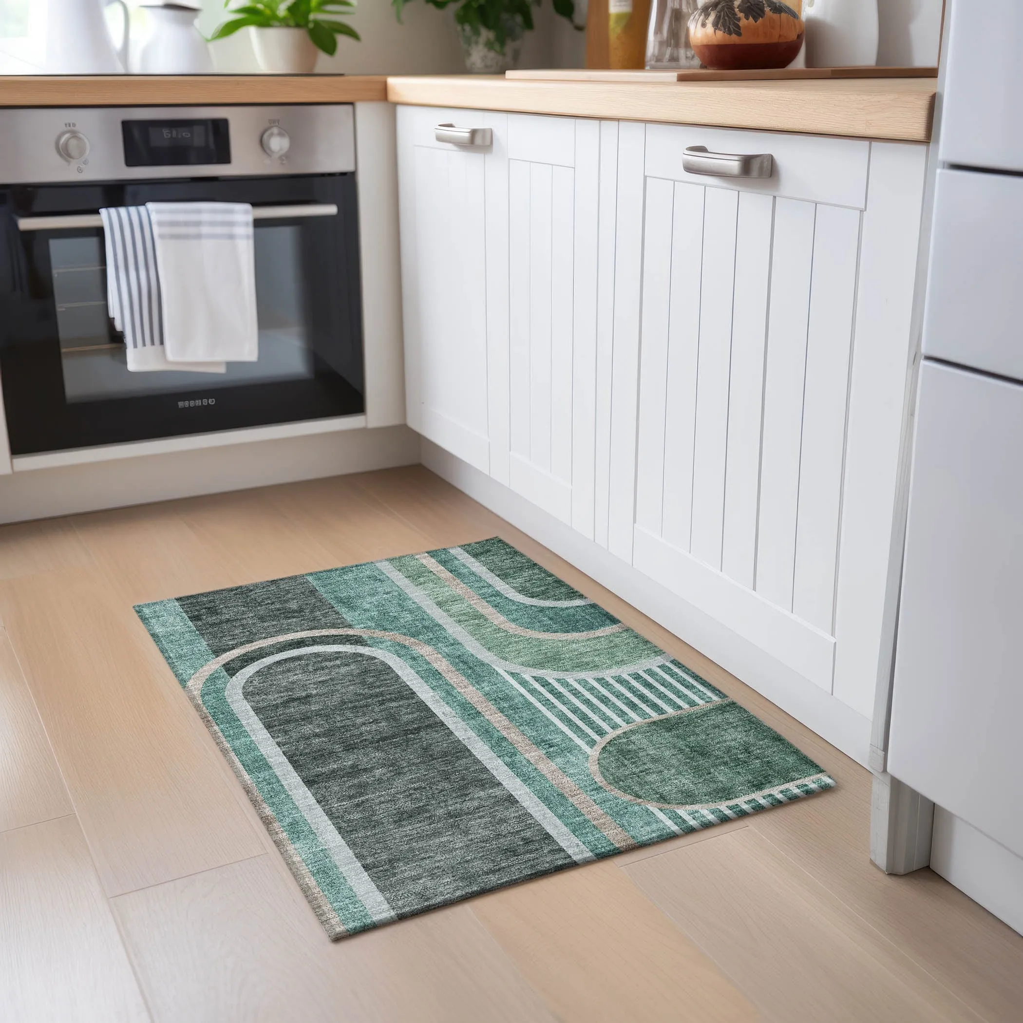 Machine Washable Indoor/ Outdoor Chantille Mid Century Modern Rug