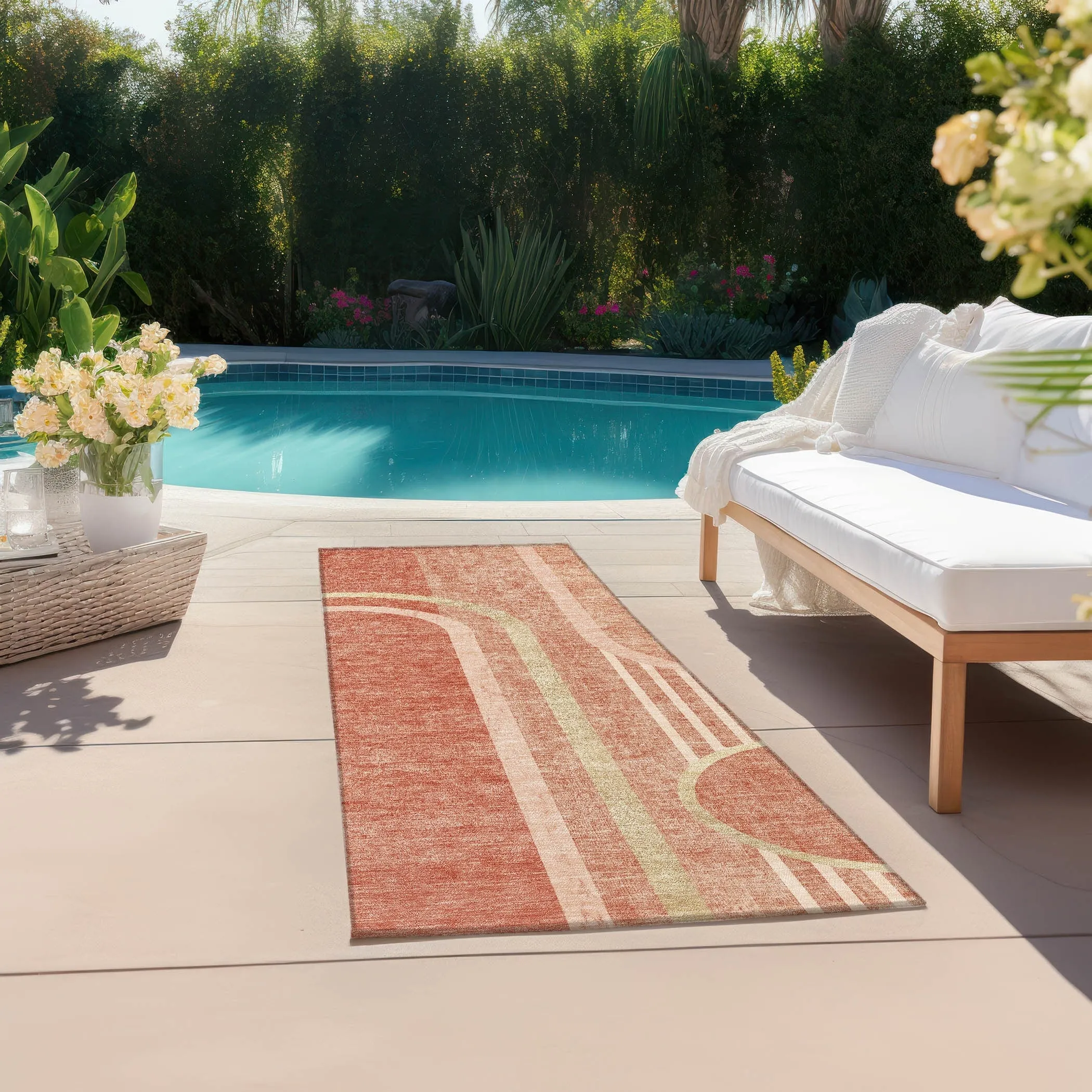 Machine Washable Indoor/ Outdoor Chantille Mid Century Modern Rug