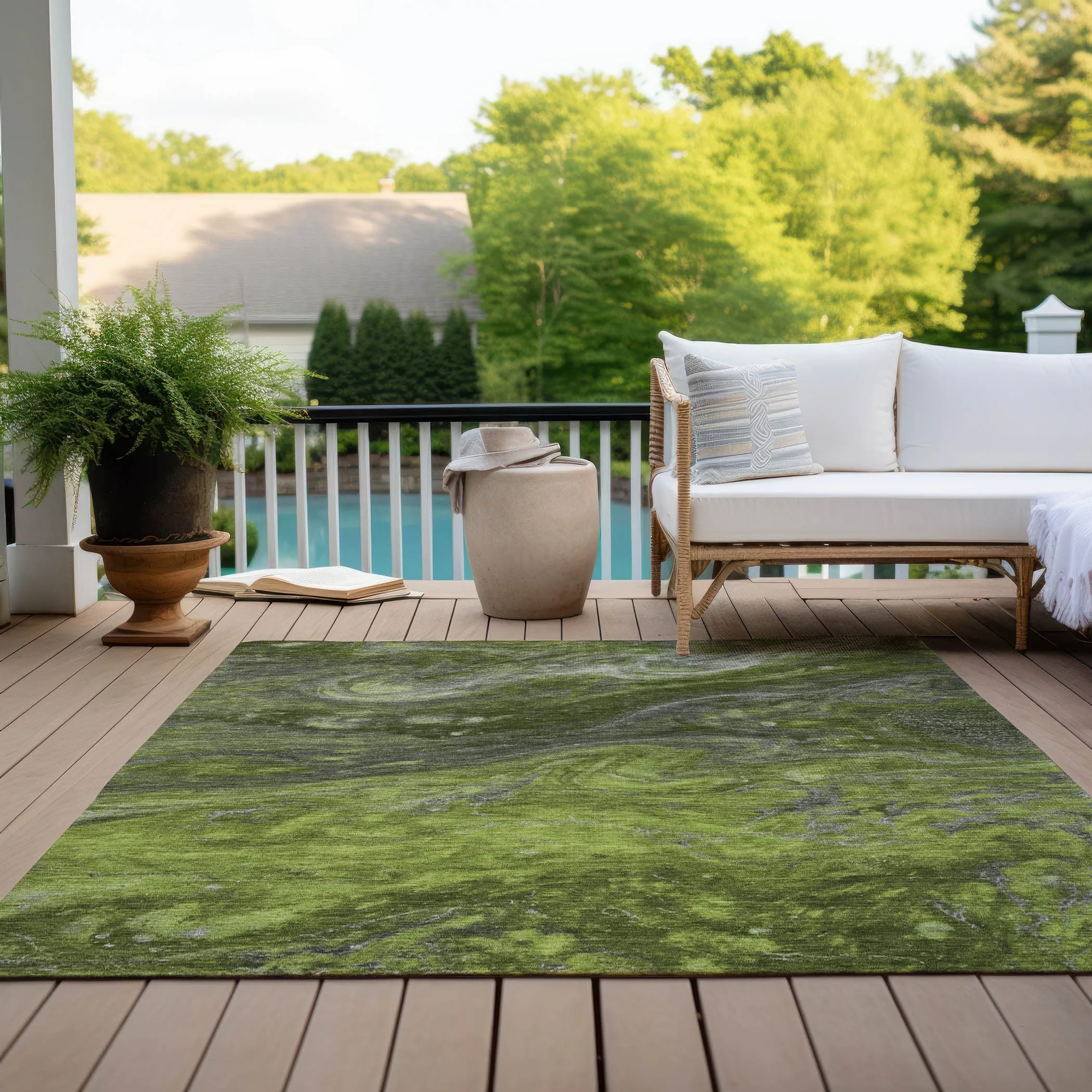 Machine Washable Indoor/ Outdoor Chantille Modern Abstract Rug