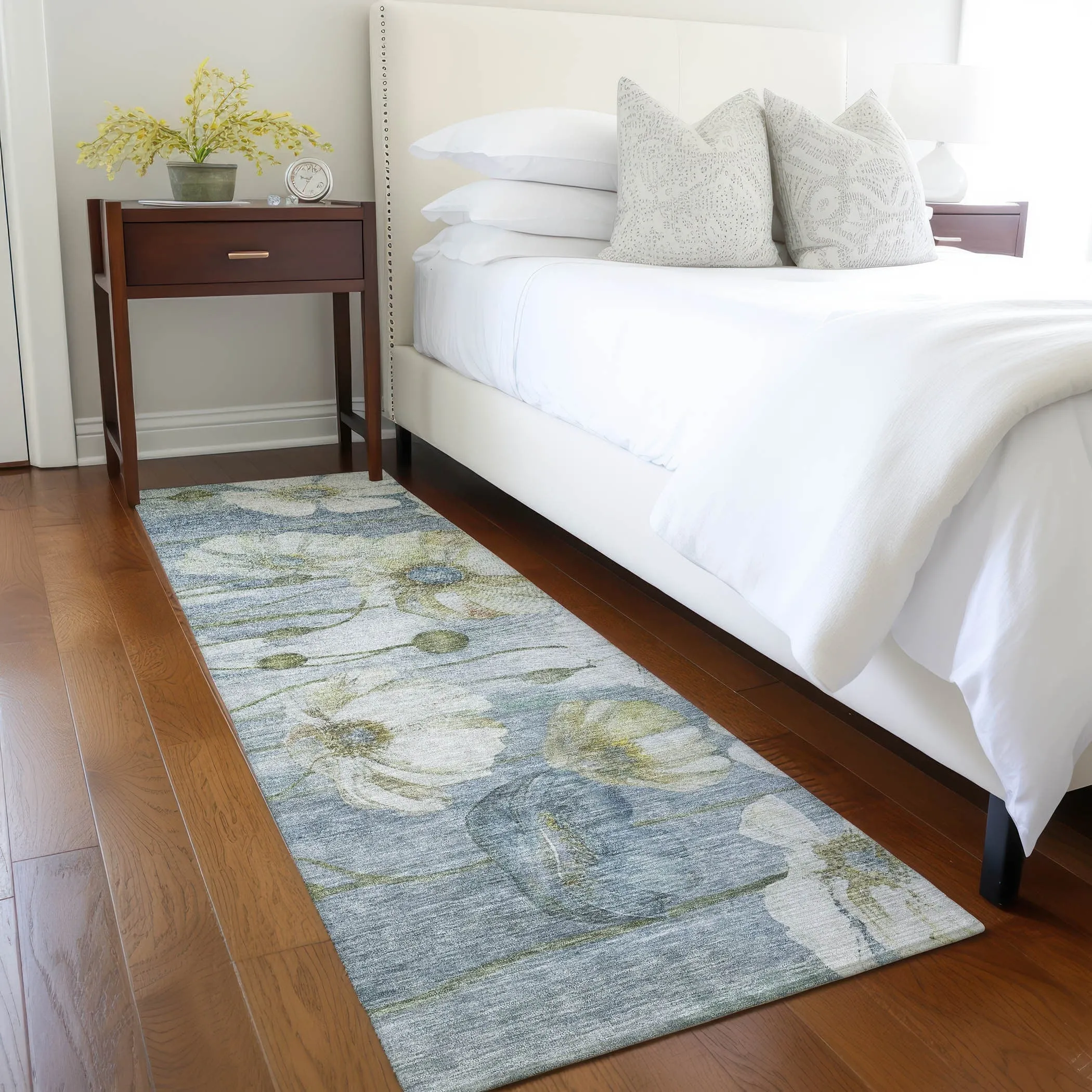 Machine Washable Indoor/ Outdoor Chantille Modern Floral Rug