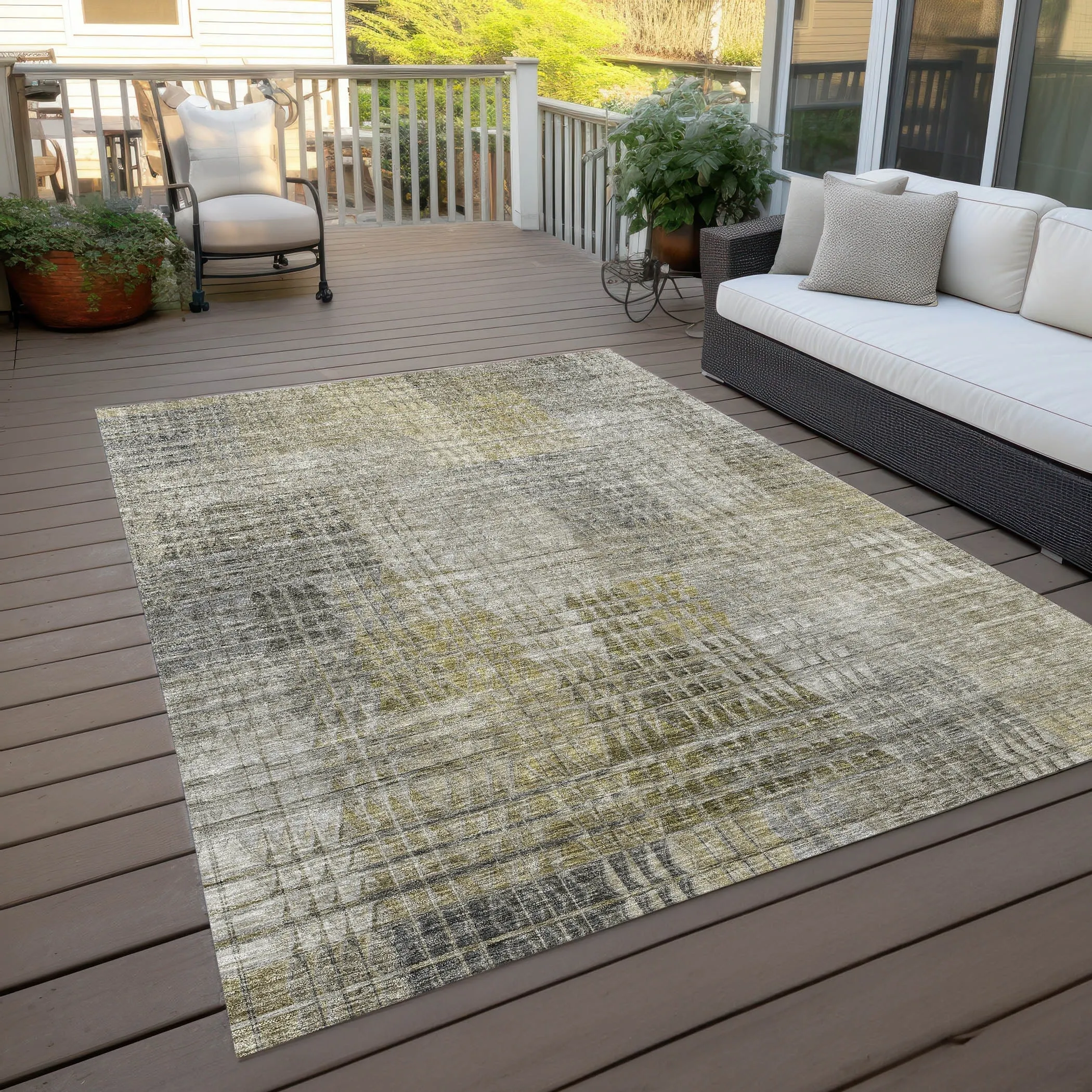 Machine Washable Indoor/ Outdoor Chantille Modern Kaleidoscope Rug
