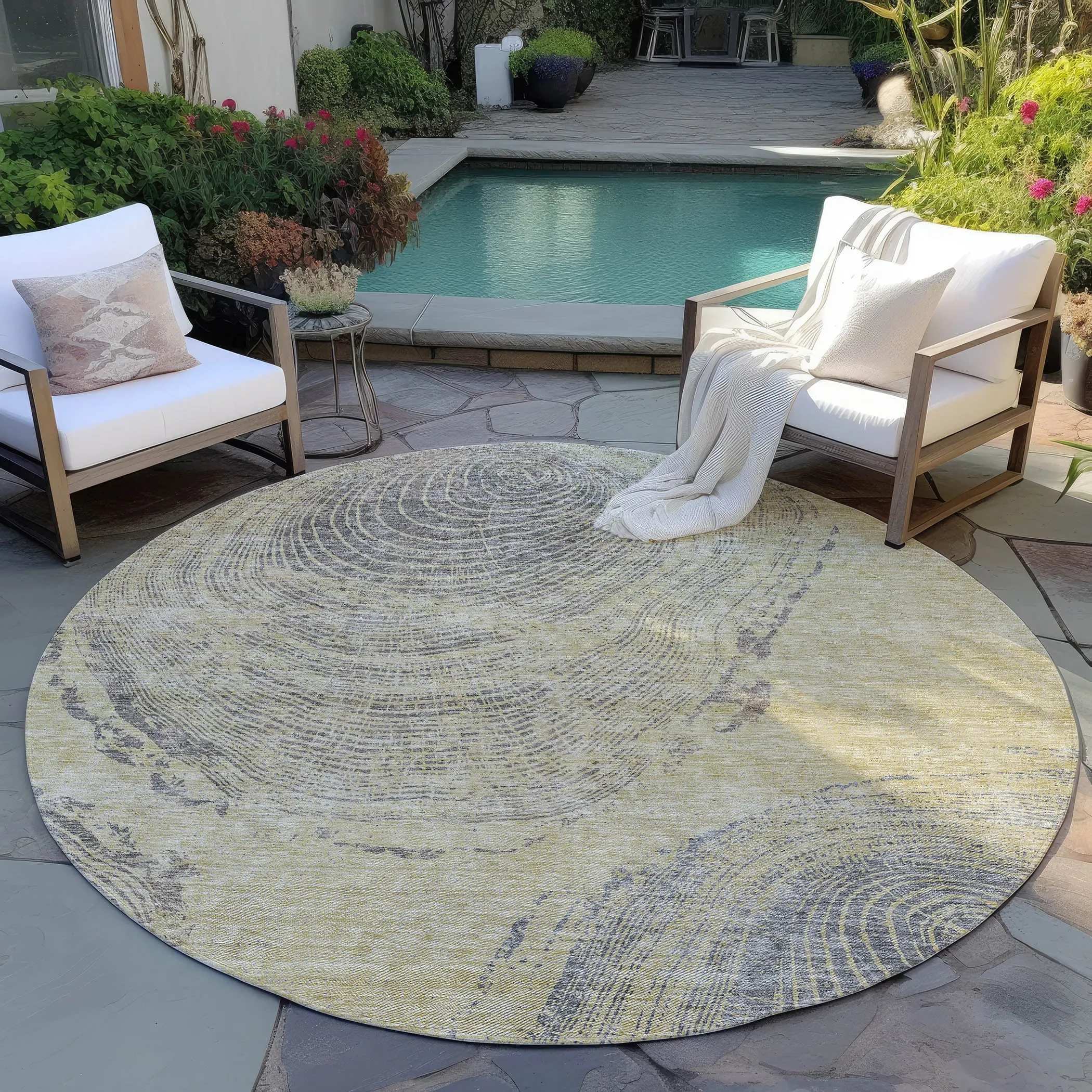 Machine Washable Indoor/ Outdoor Chantille Modern Tree Rug