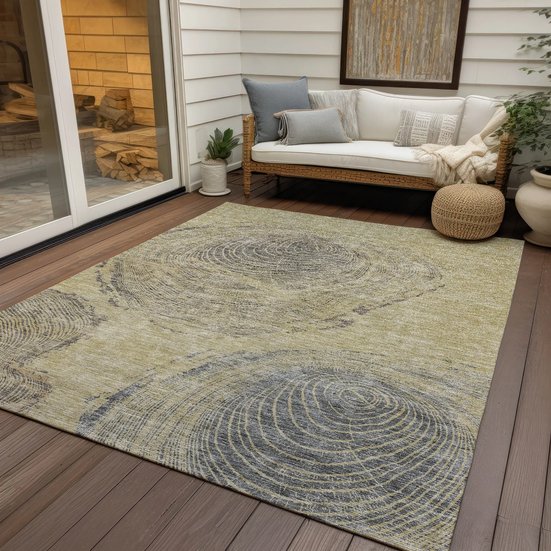 Machine Washable Indoor/ Outdoor Chantille Modern Tree Rug