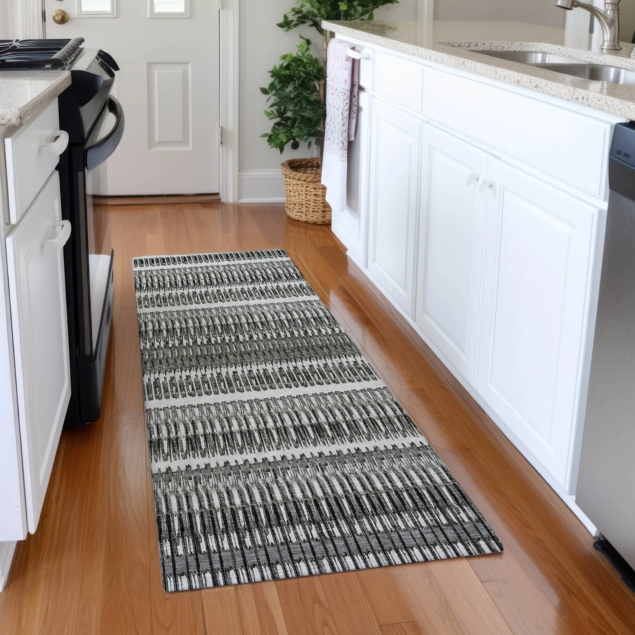 Machine Washable Indoor/ Outdoor Chantille Moroccan Boho Rug