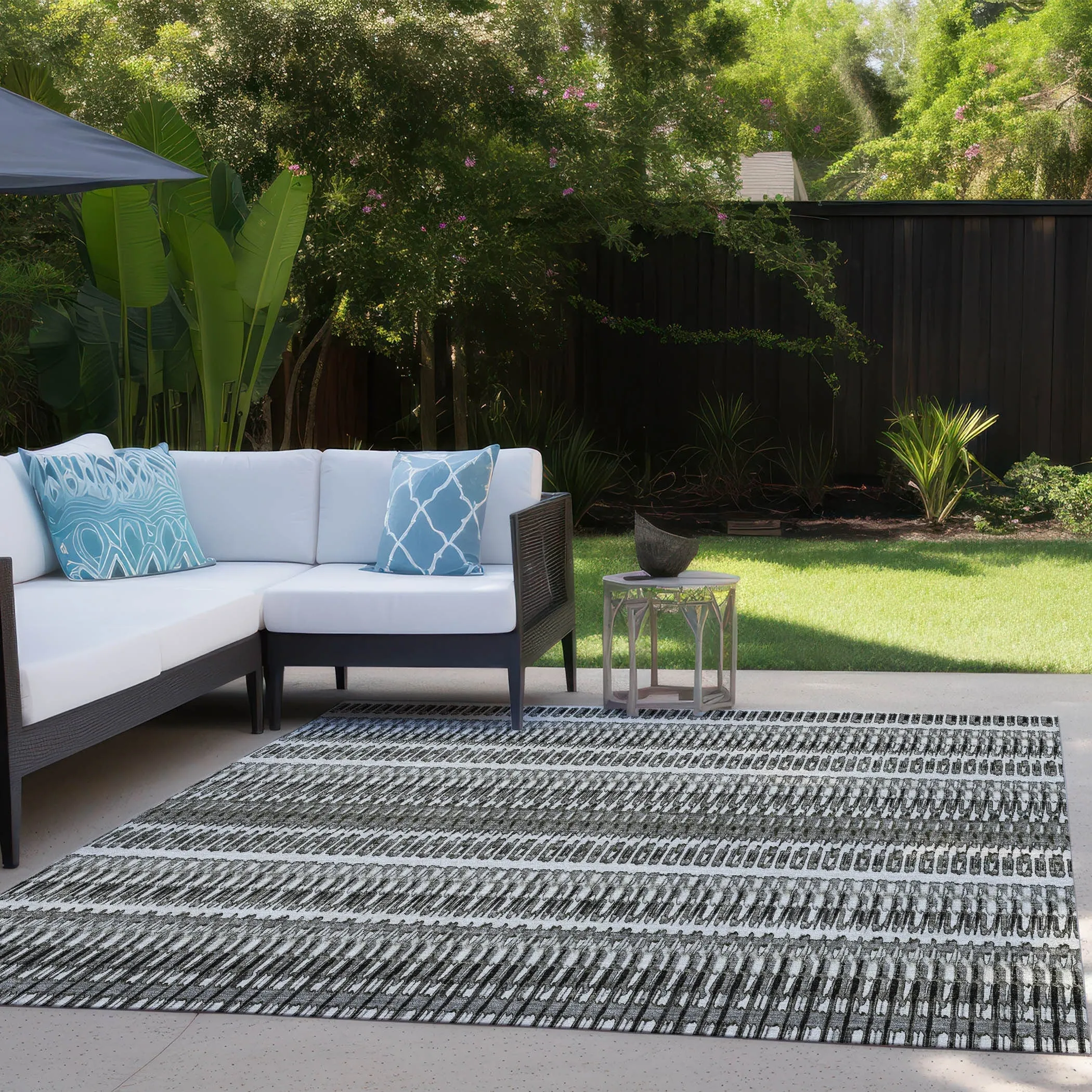 Machine Washable Indoor/ Outdoor Chantille Moroccan Boho Rug