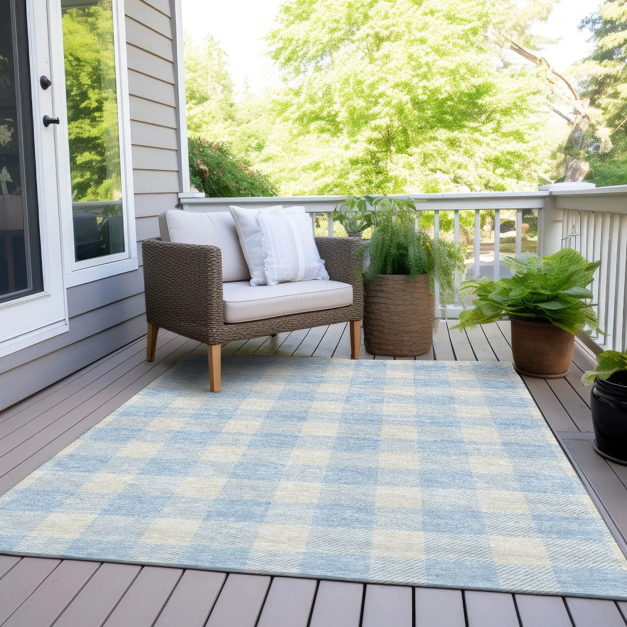 Machine Washable Indoor/ Outdoor Chantille Plaid Rug