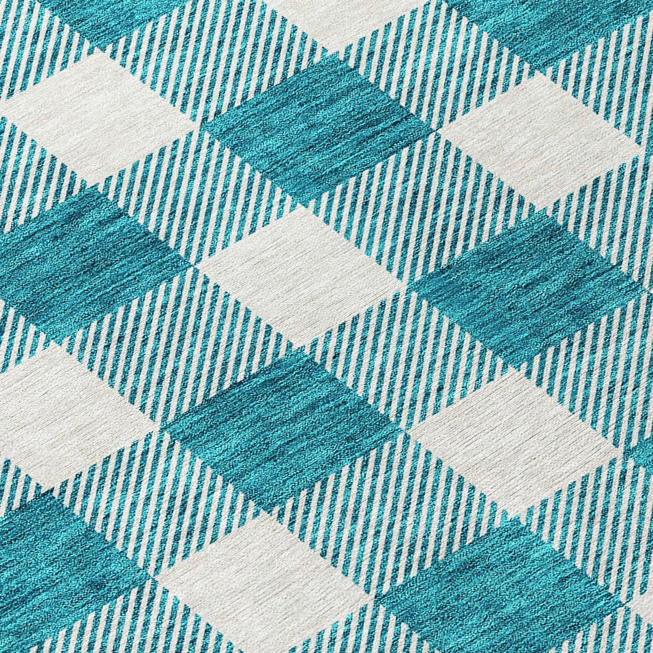 Machine Washable Indoor/ Outdoor Chantille Plaid Rug