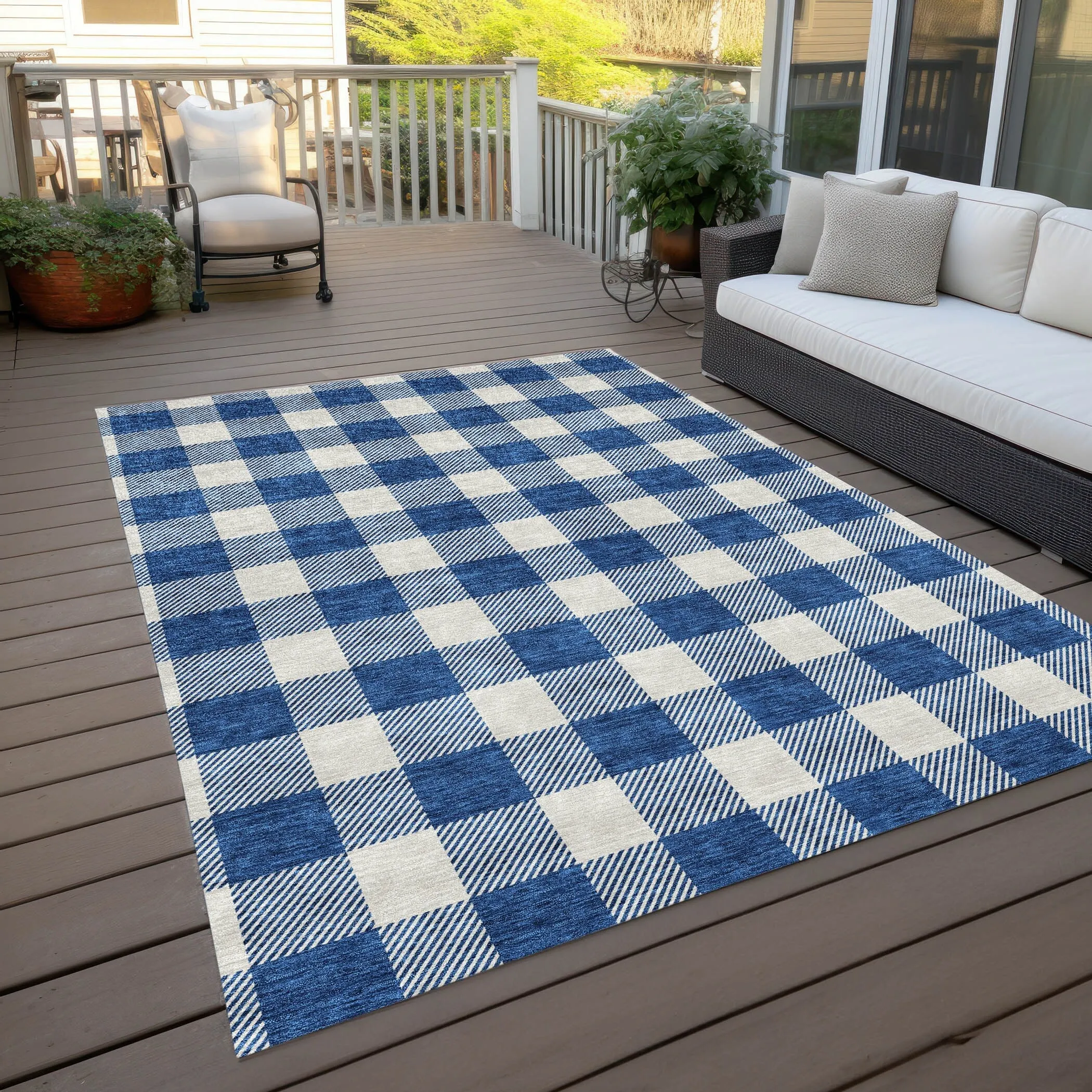 Machine Washable Indoor/ Outdoor Chantille Plaid Rug