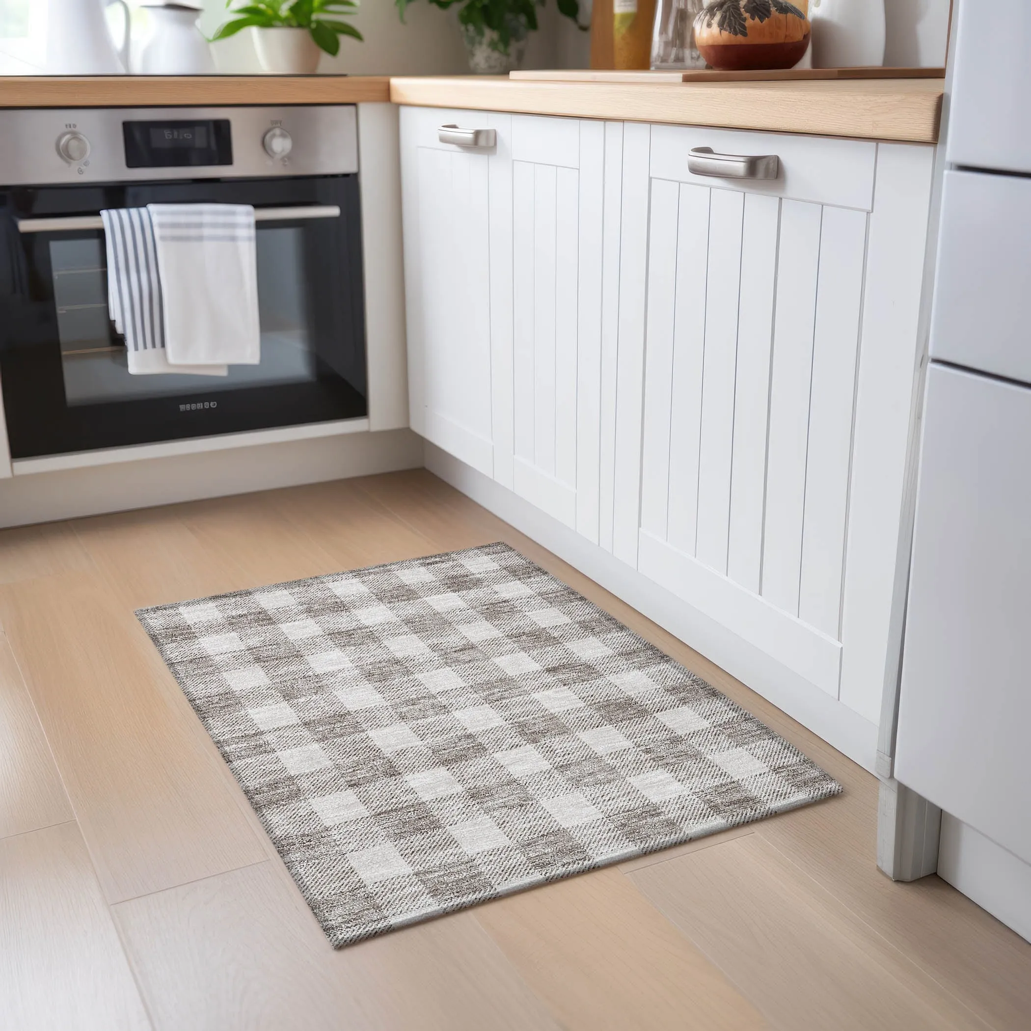 Machine Washable Indoor/ Outdoor Chantille Plaid Rug