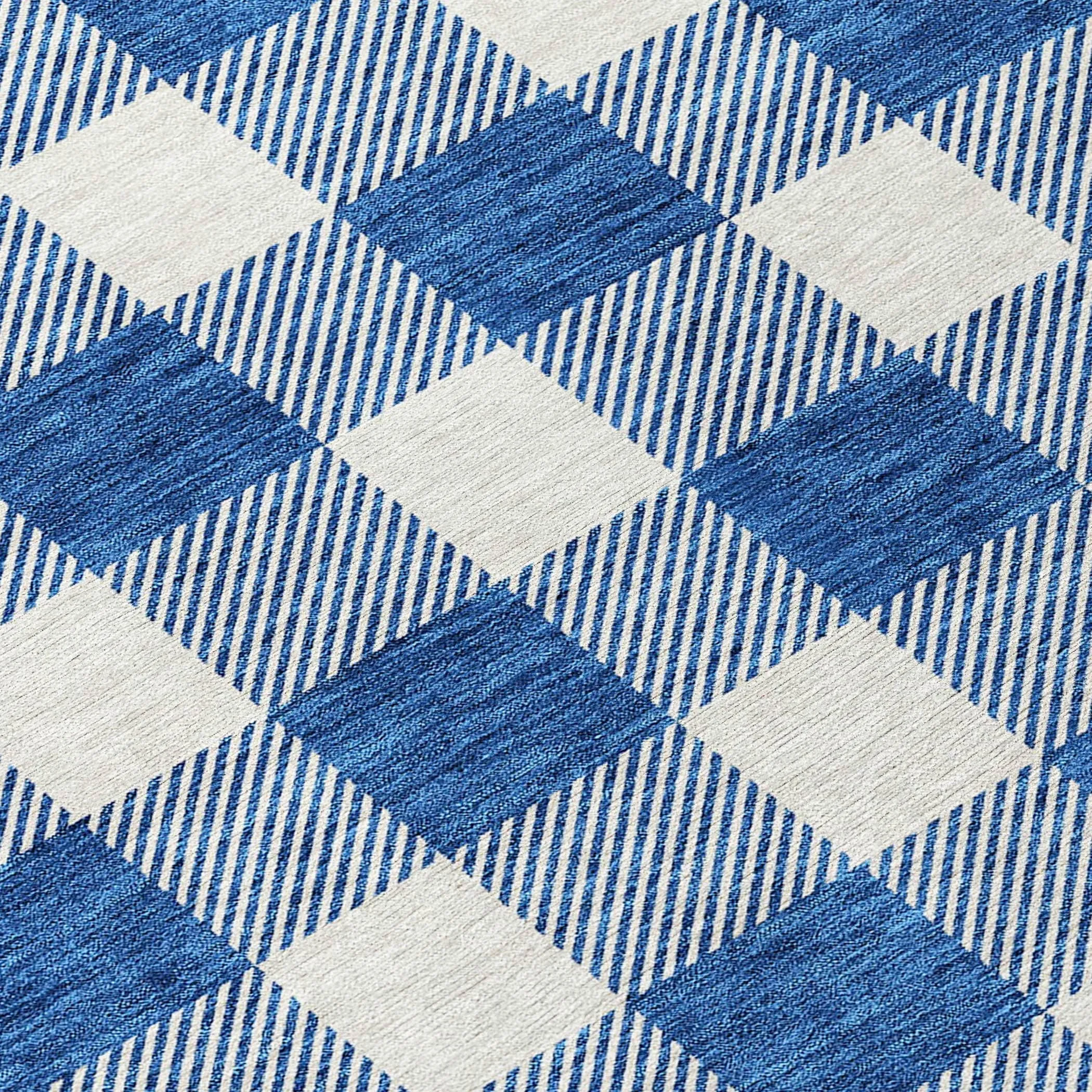Machine Washable Indoor/ Outdoor Chantille Plaid Rug