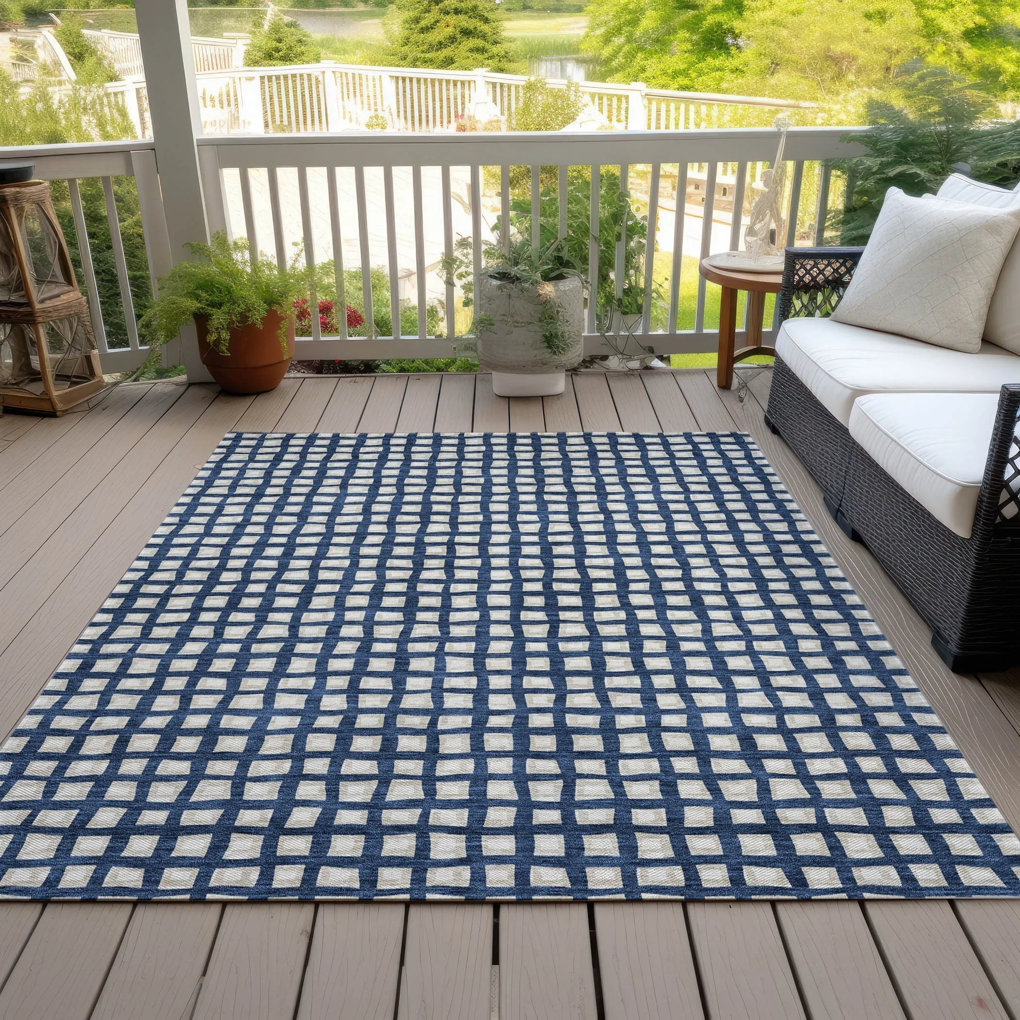 Machine Washable Indoor/ Outdoor Chantille Squares Rug
