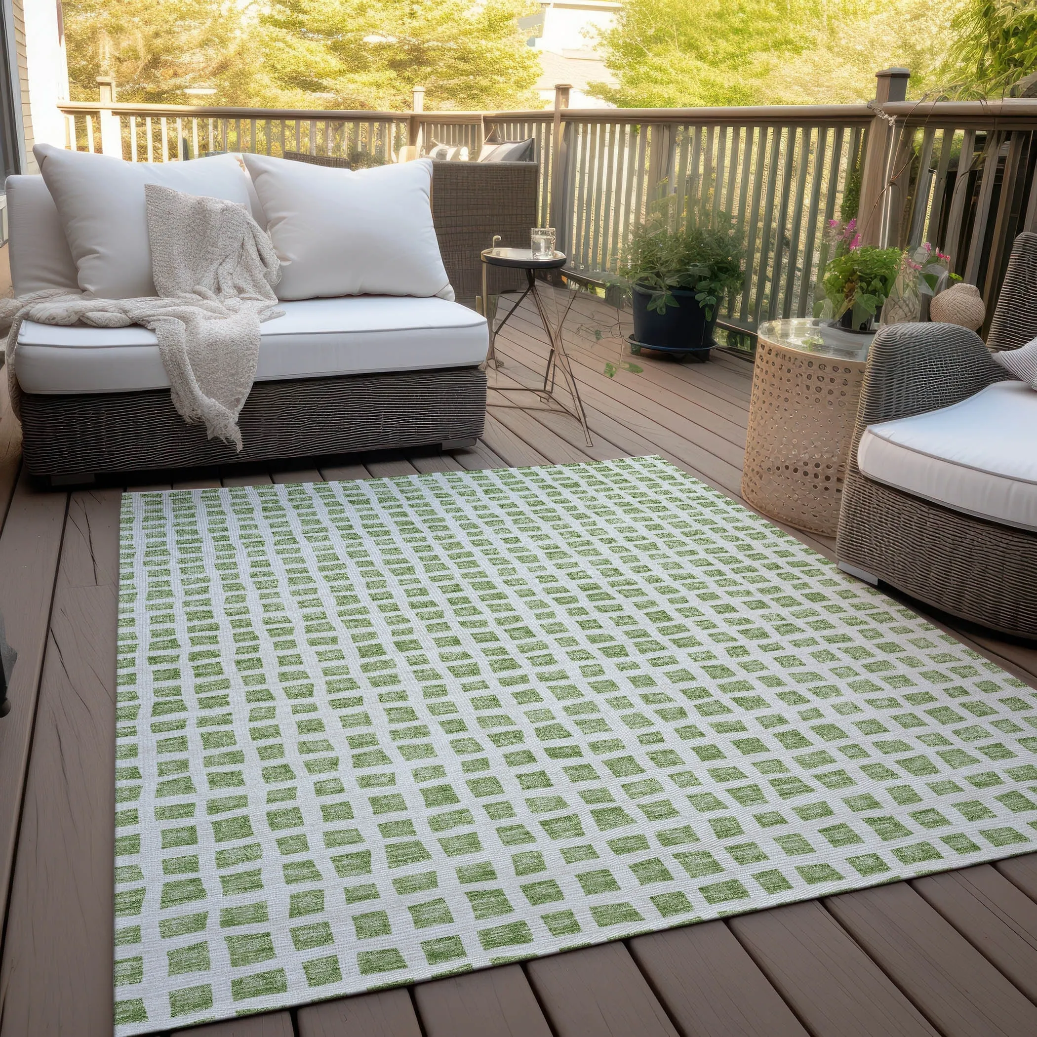 Machine Washable Indoor/ Outdoor Chantille Squares Rug