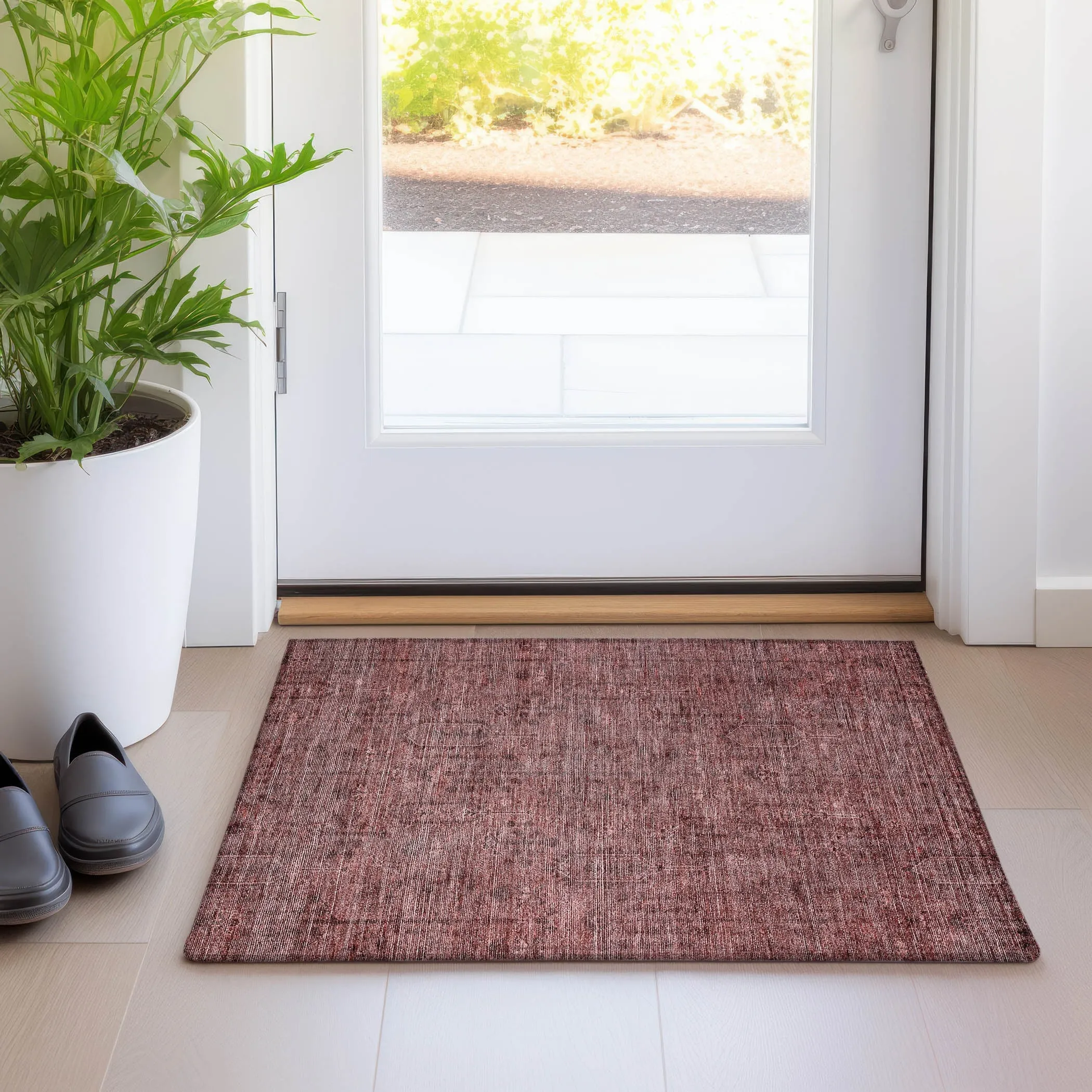 Machine Washable Indoor/ Outdoor Chantille Traditional Distressed Rug
