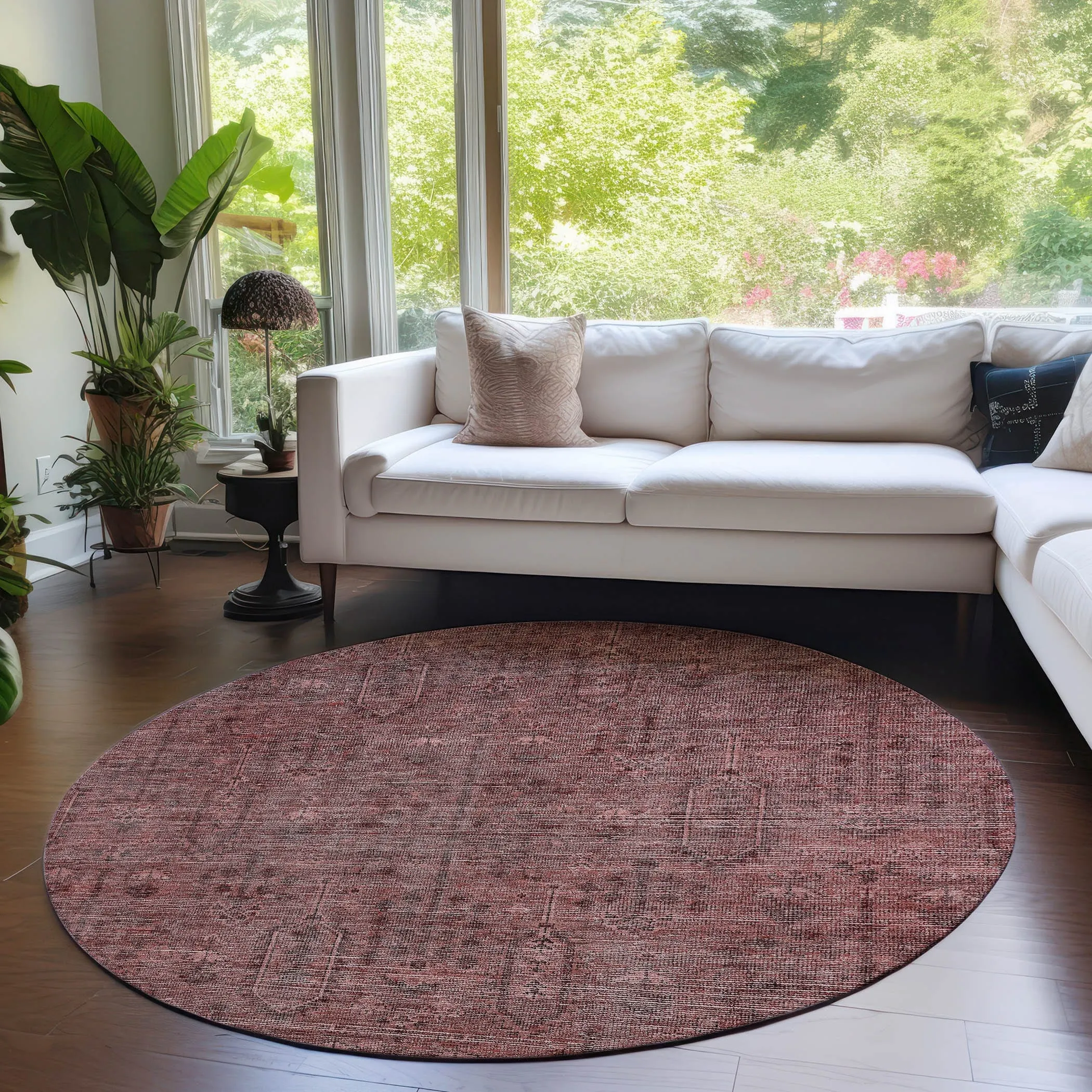 Machine Washable Indoor/ Outdoor Chantille Traditional Distressed Rug