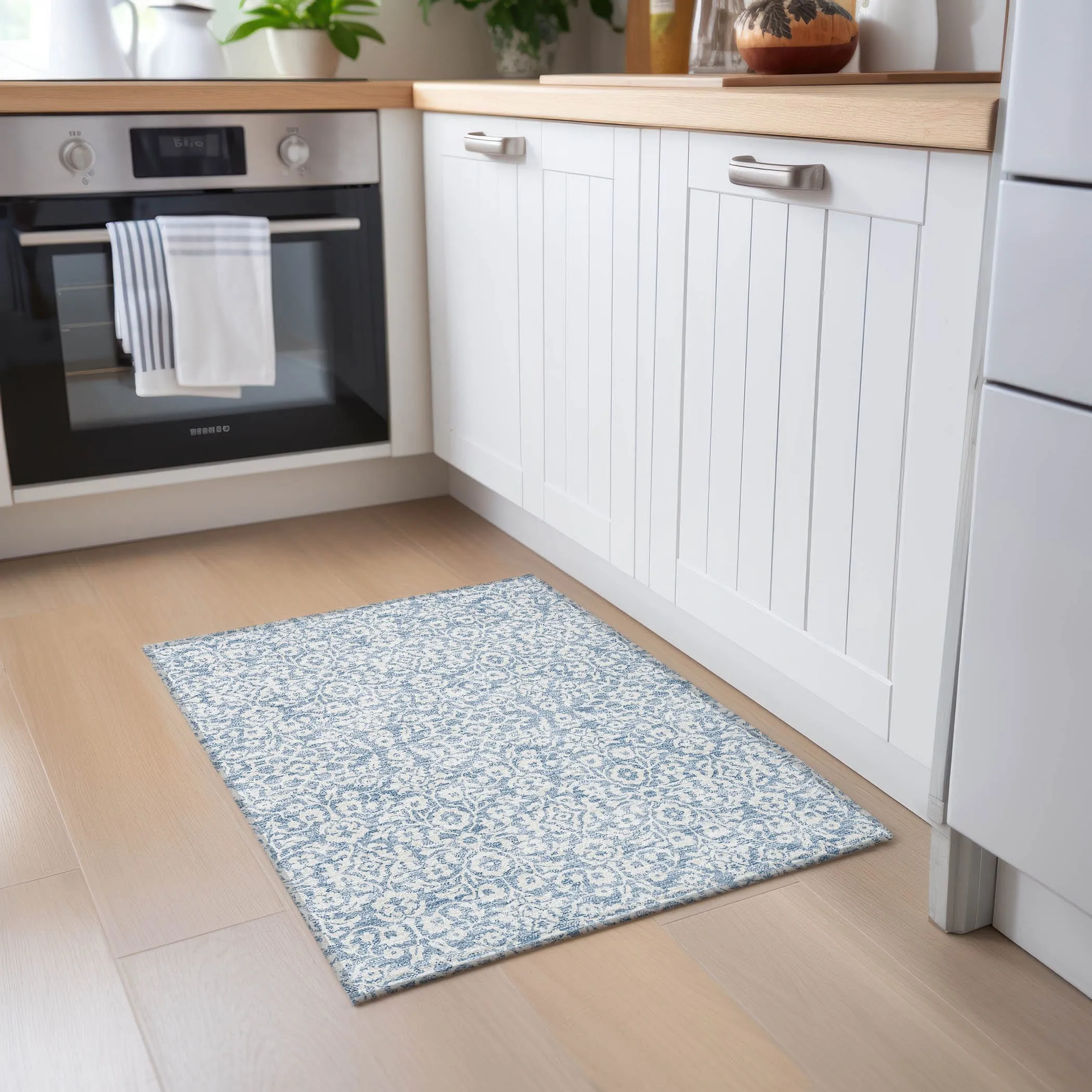 Machine Washable Indoor/ Outdoor Chantille Traditional Farmhouse Rug