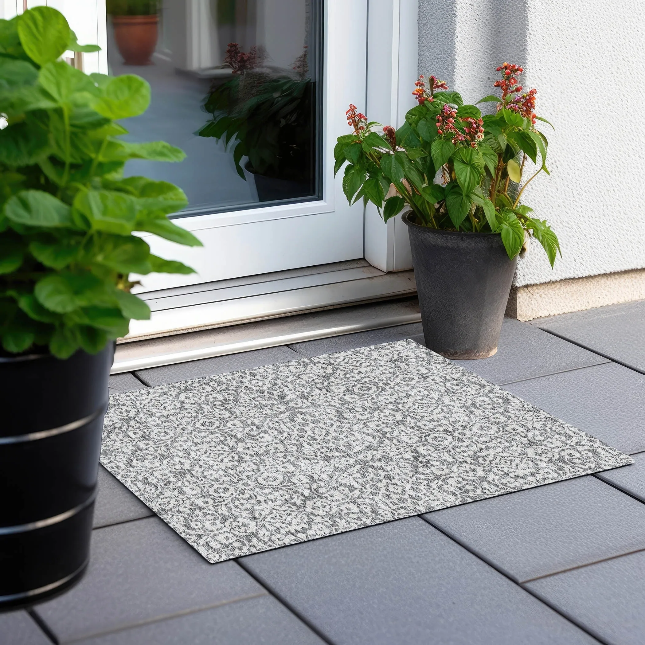 Machine Washable Indoor/ Outdoor Chantille Traditional Farmhouse Rug