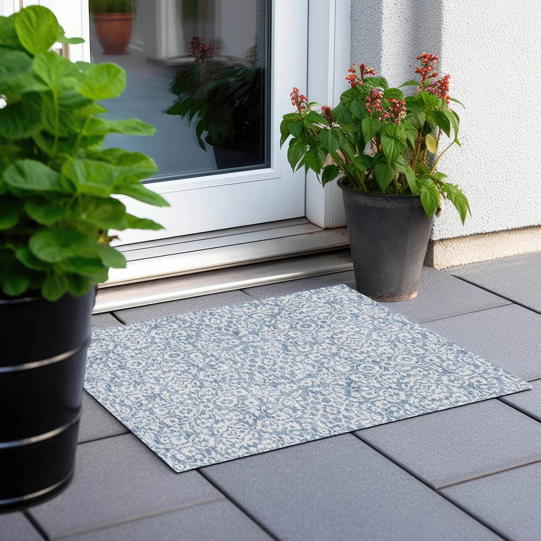 Machine Washable Indoor/ Outdoor Chantille Traditional Farmhouse Rug