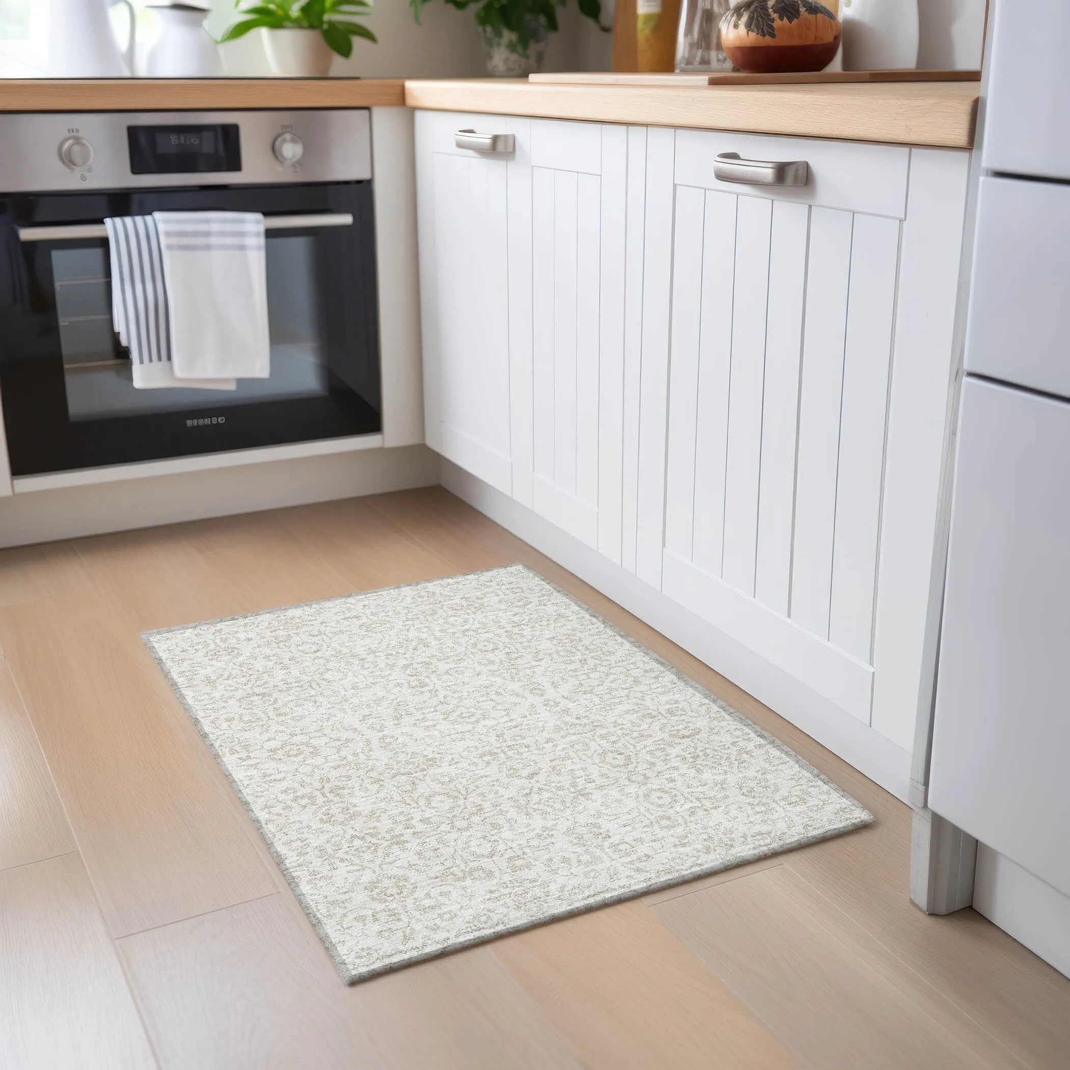 Machine Washable Indoor/ Outdoor Chantille Traditional Farmhouse Rug