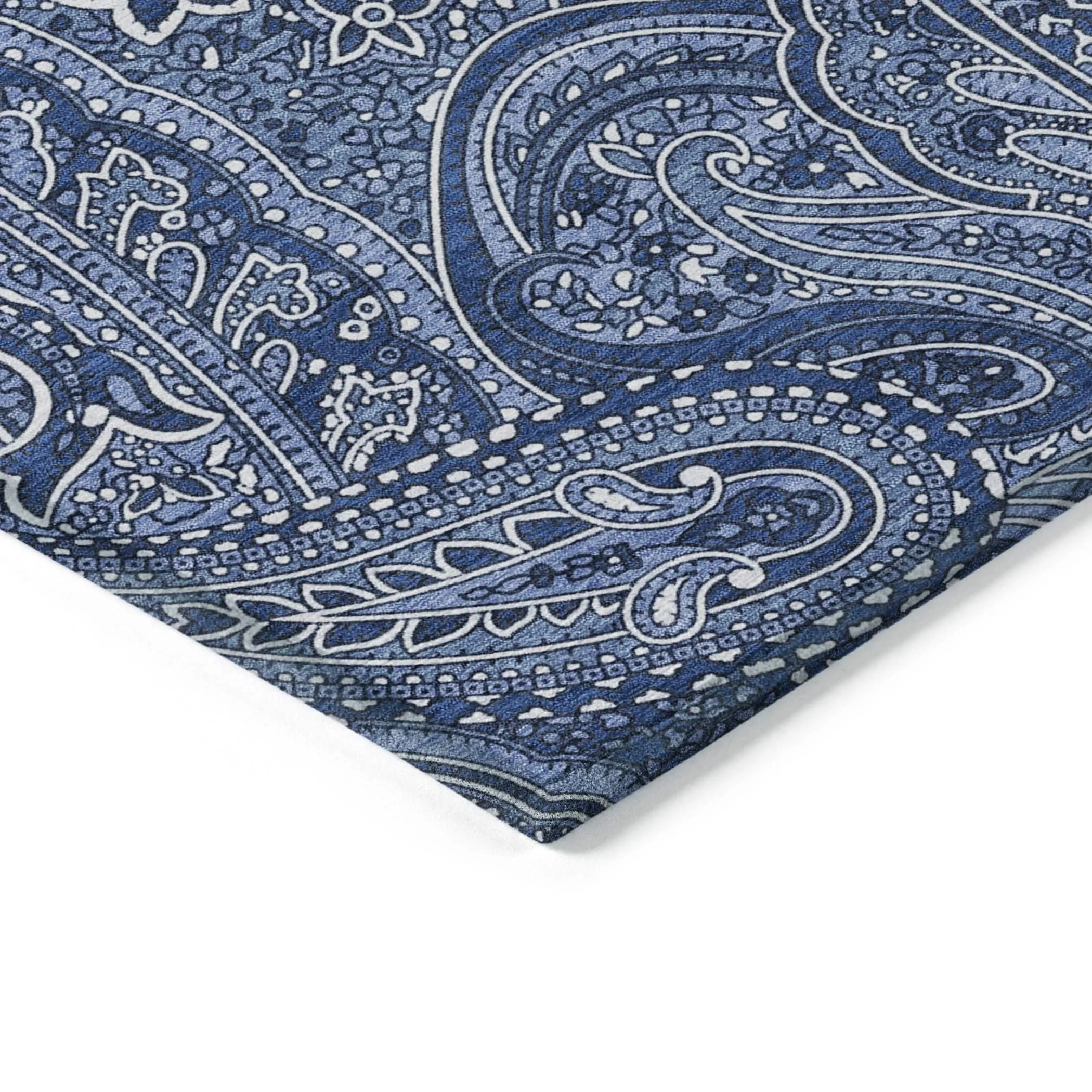 Machine Washable Indoor/ Outdoor Chantille Traditional Paisley Rug