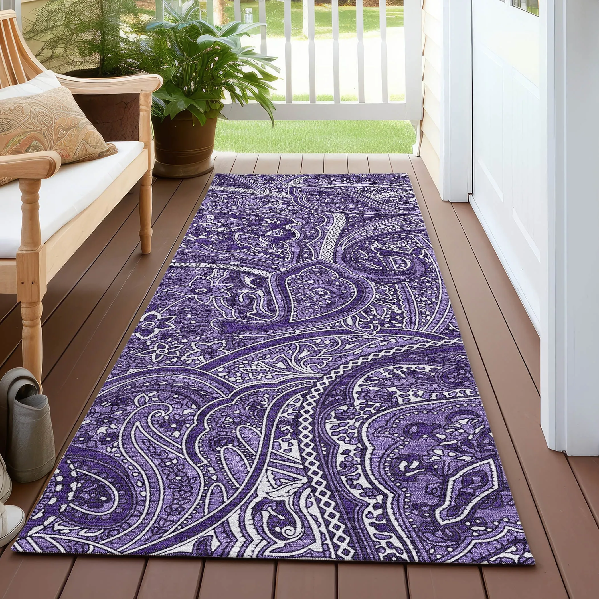 Machine Washable Indoor/ Outdoor Chantille Traditional Paisley Rug
