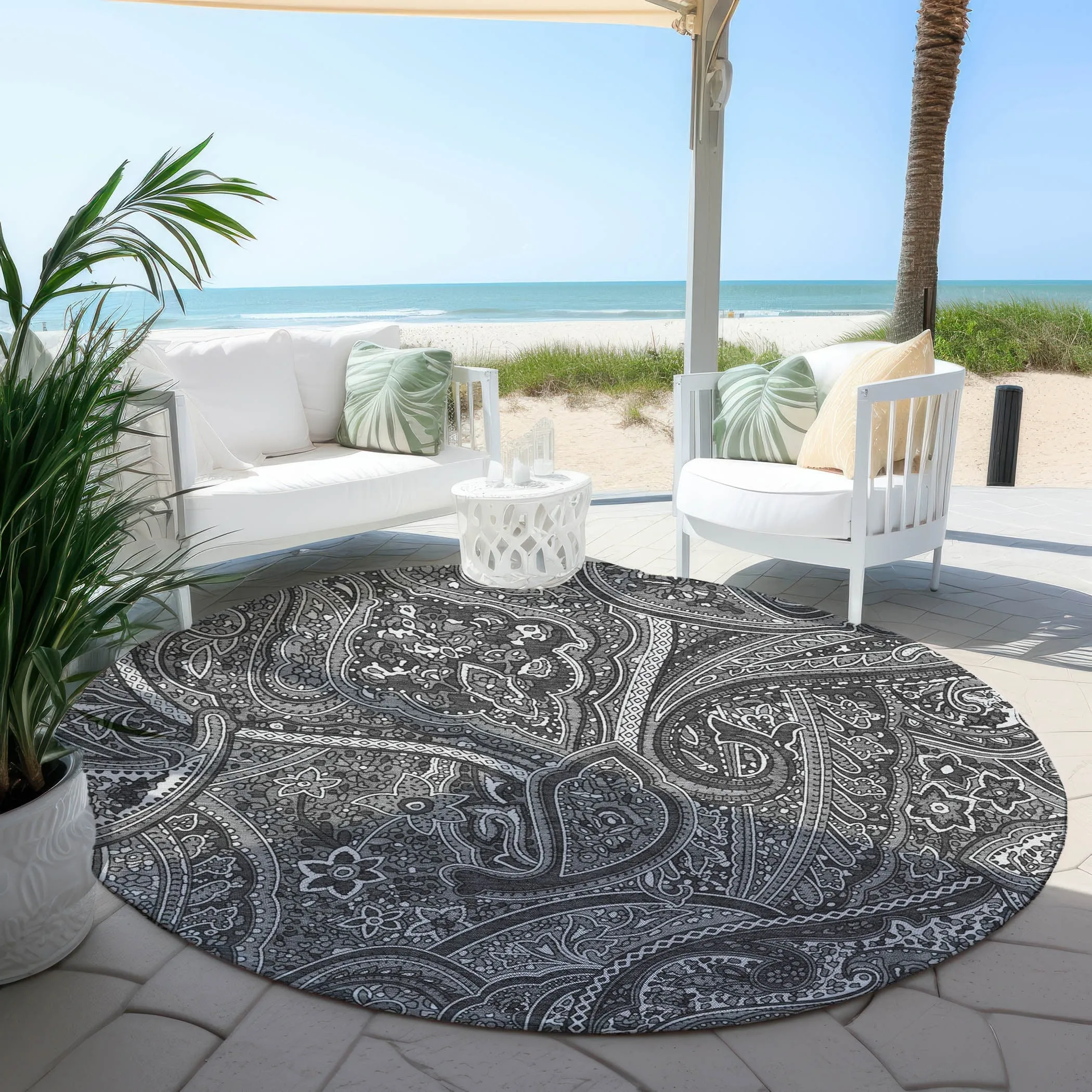 Machine Washable Indoor/ Outdoor Chantille Traditional Paisley Rug