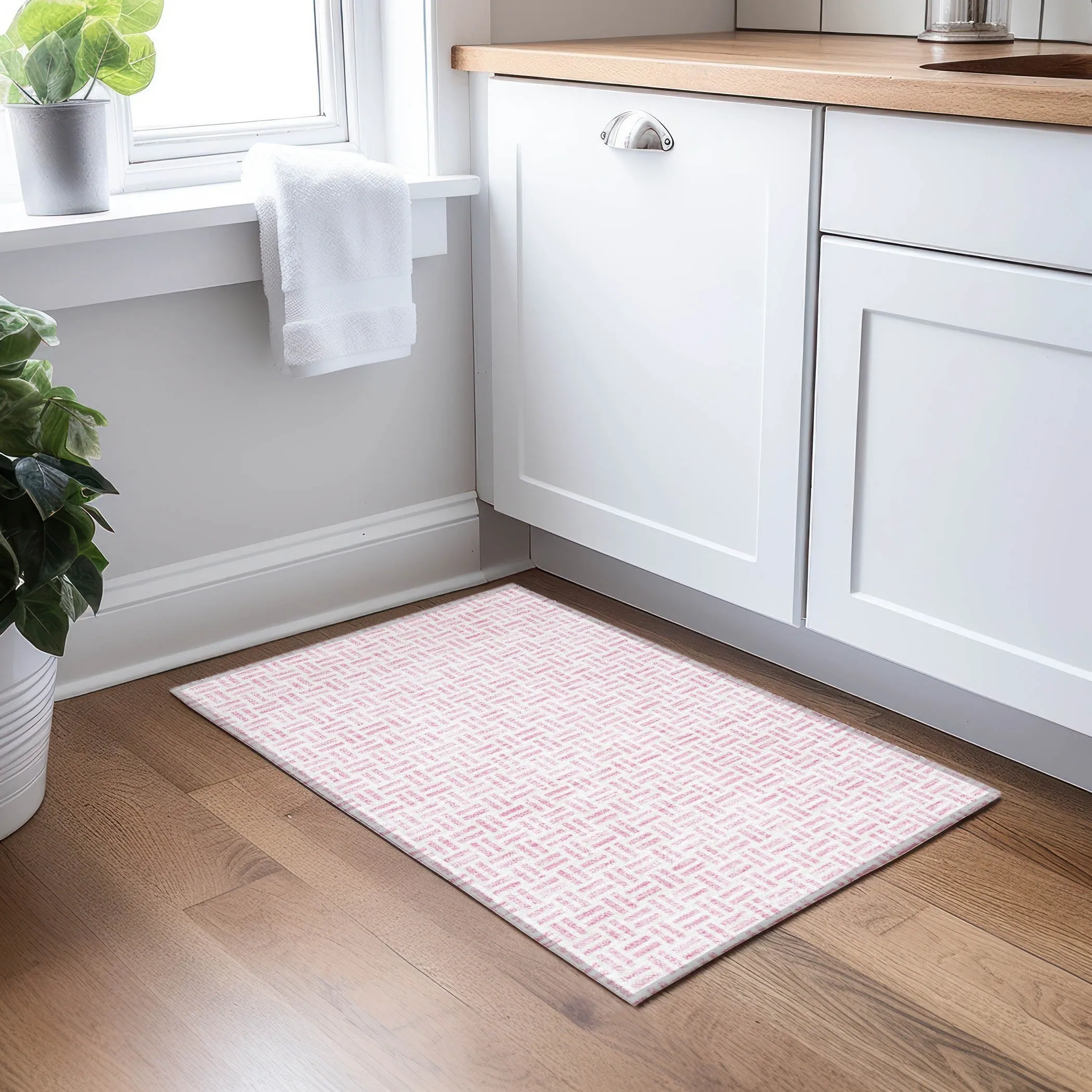 Machine Washable Indoor/ Outdoor Contemporary Basketweave Chantille Rug