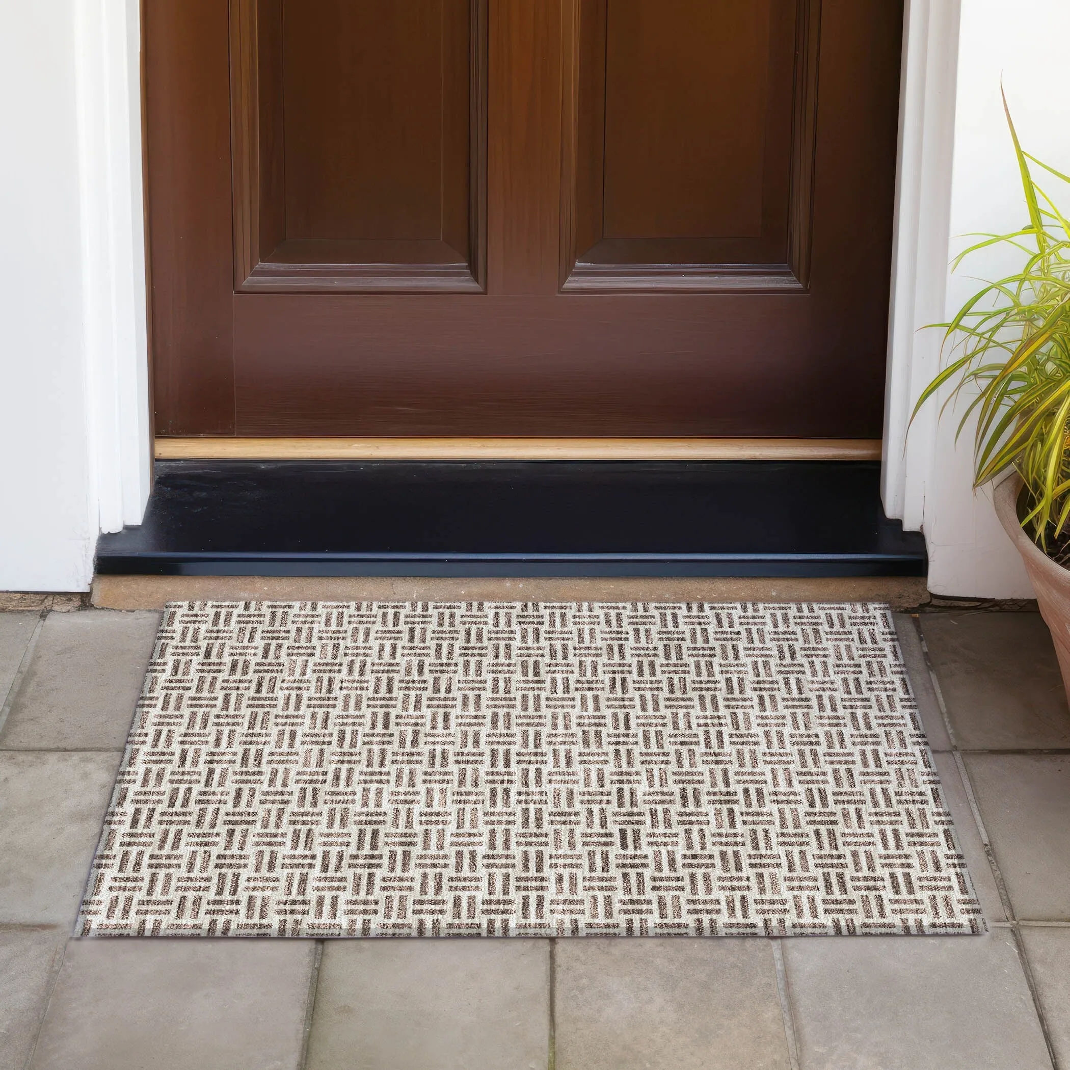 Machine Washable Indoor/ Outdoor Contemporary Basketweave Chantille Rug