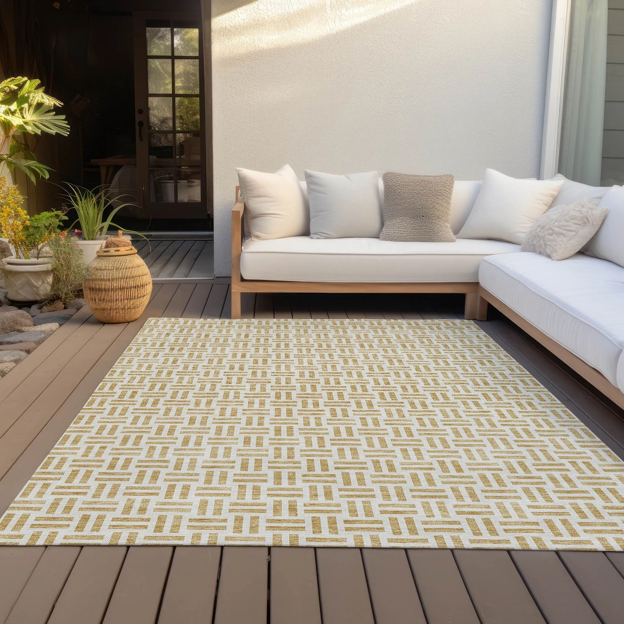 Machine Washable Indoor/ Outdoor Contemporary Basketweave Chantille Rug