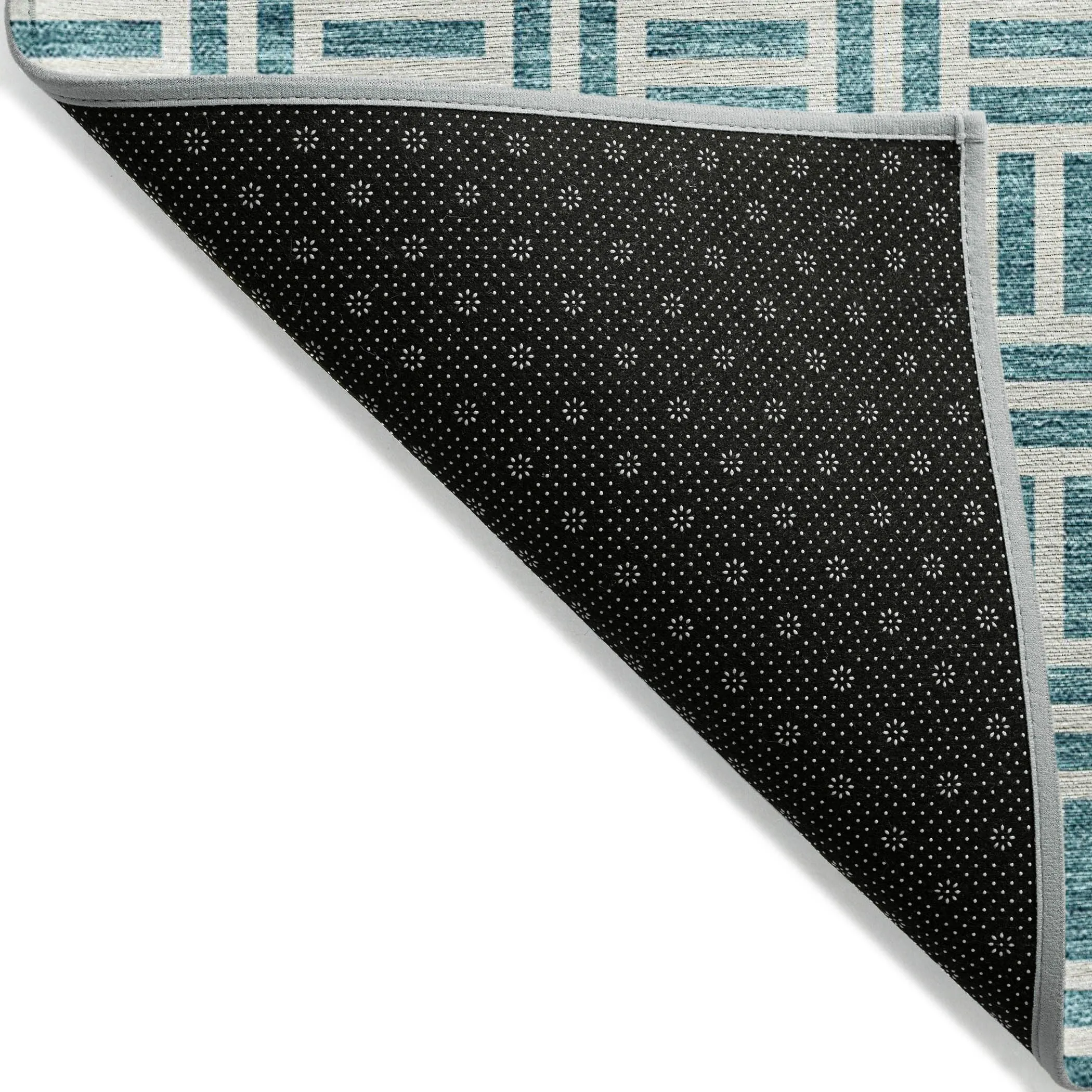Machine Washable Indoor/ Outdoor Contemporary Basketweave Chantille Rug
