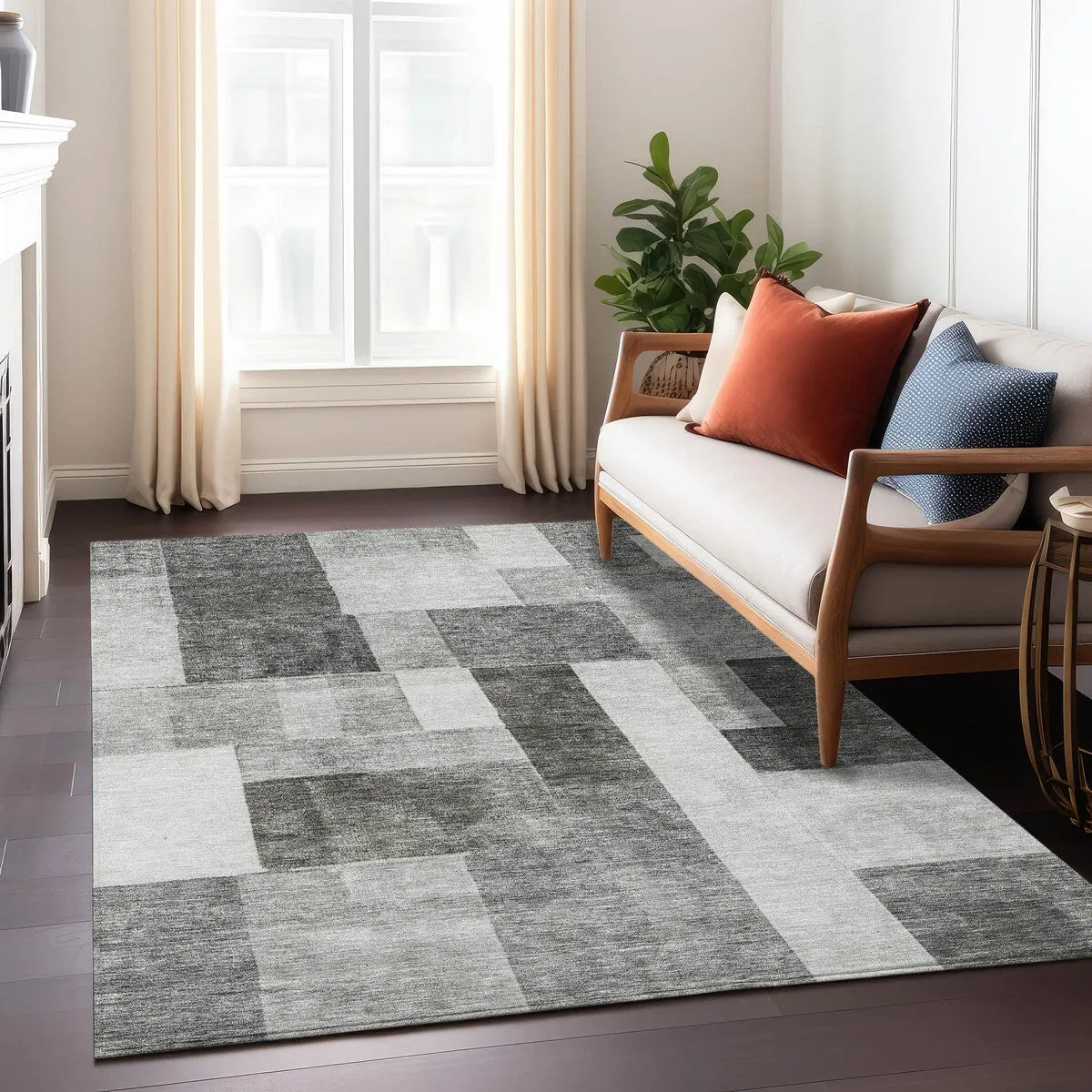 Machine Washable Indoor/ Outdoor Contemporary Geo Chantille Rug