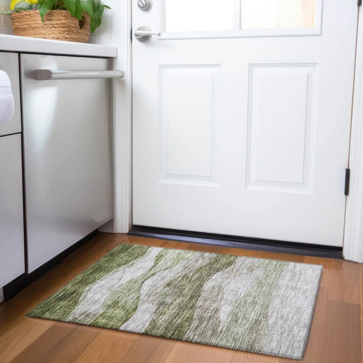 Machine Washable Indoor/ Outdoor Contemporary Waves Chantille Rug